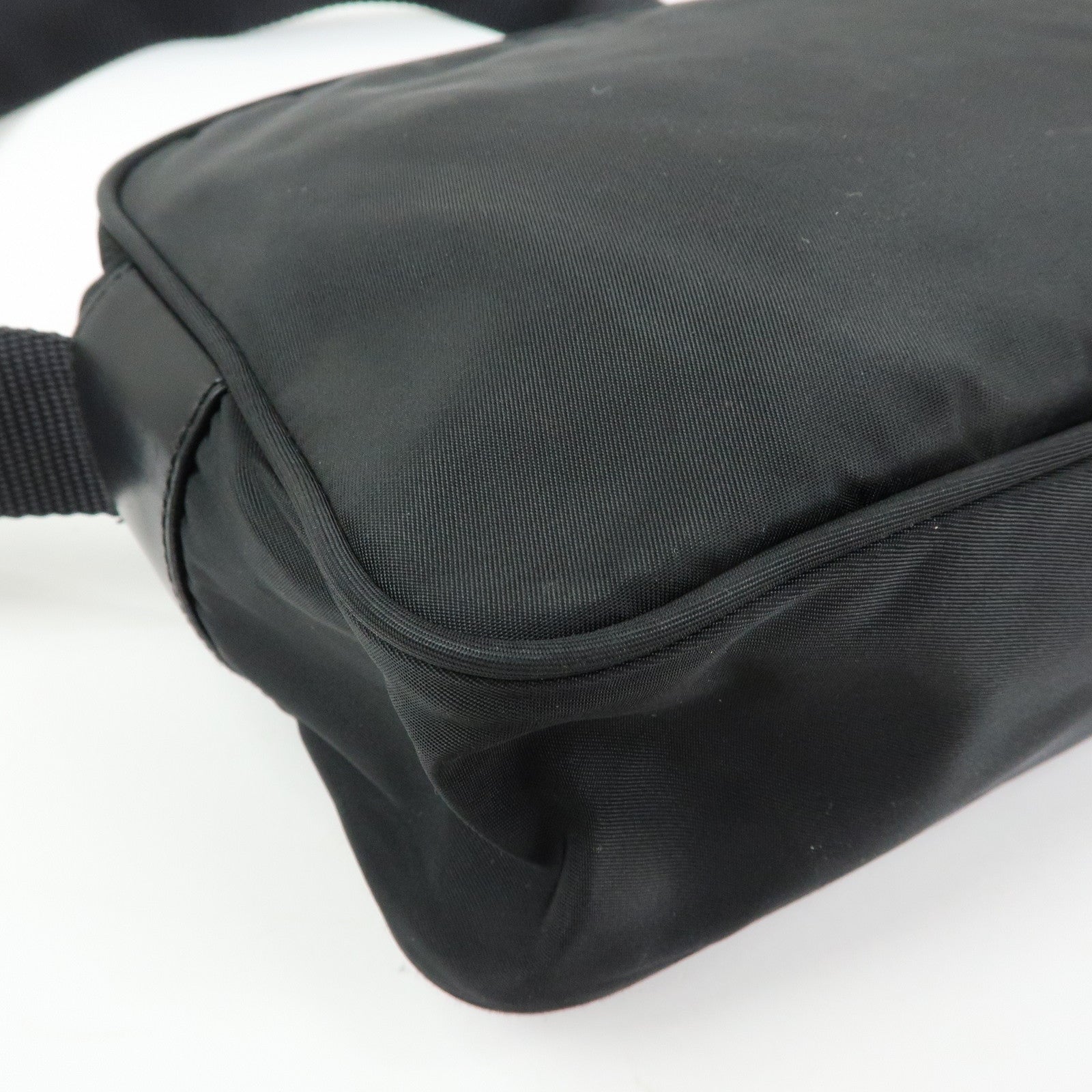 PRADA Triangle Logo Nylon Shoulder Bag Crossbody Bag Black BT0166