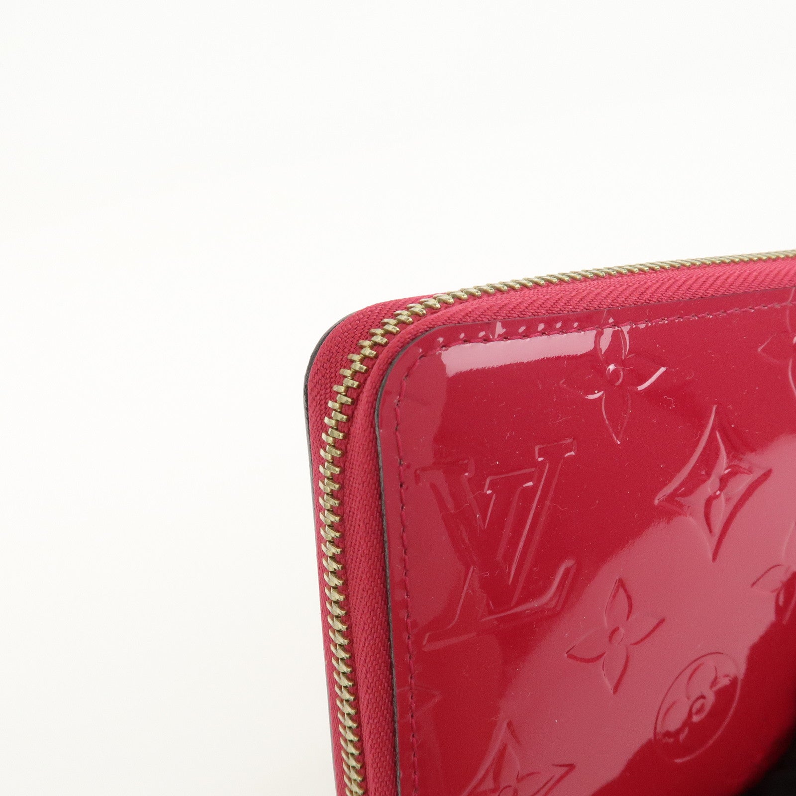 Louis Vuitton Monogram Vernis Round Zippy Wallet Rose Indien M91597