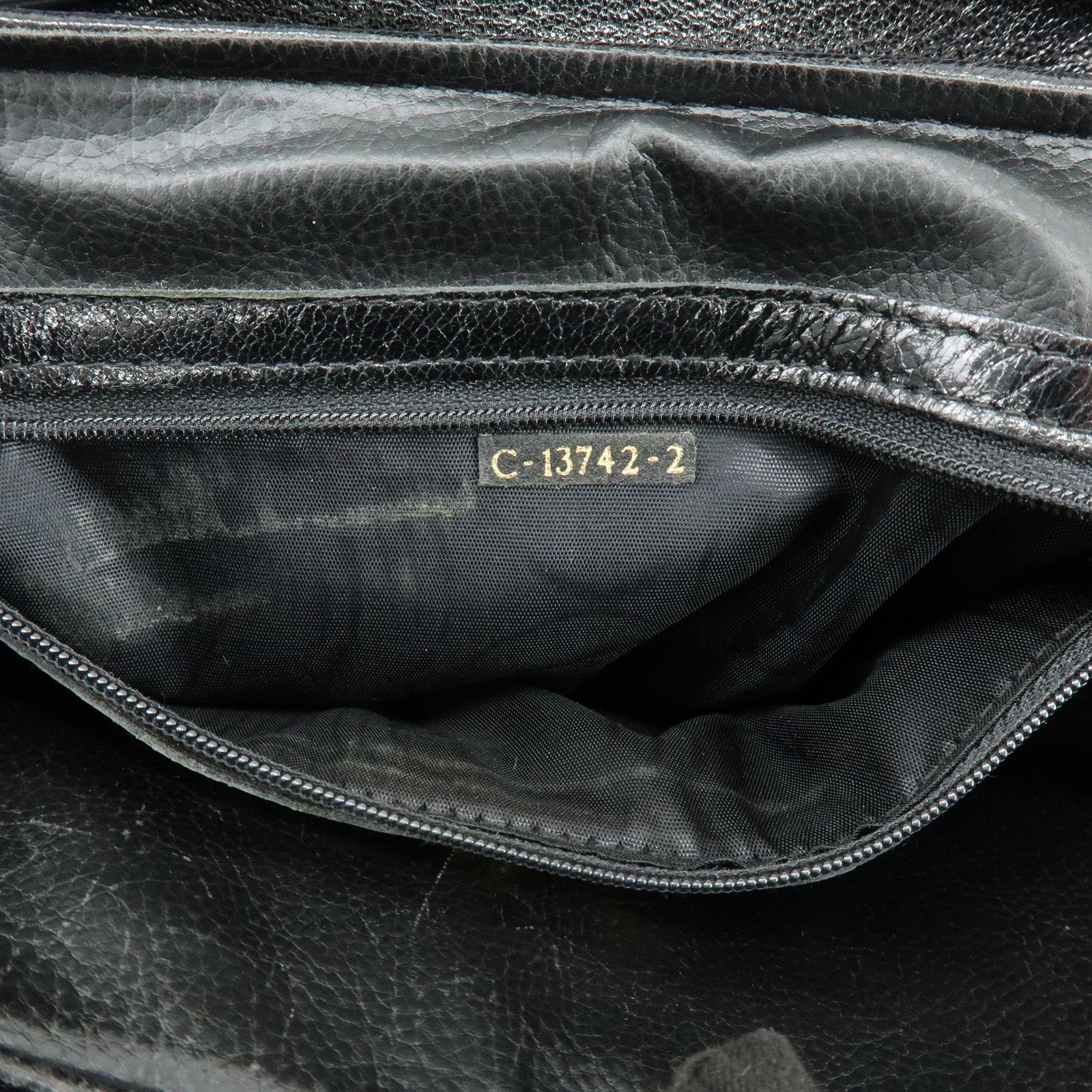 FENDI Leather 2Way Bag Hand Bag Shoulder Bag Black c-13742-2