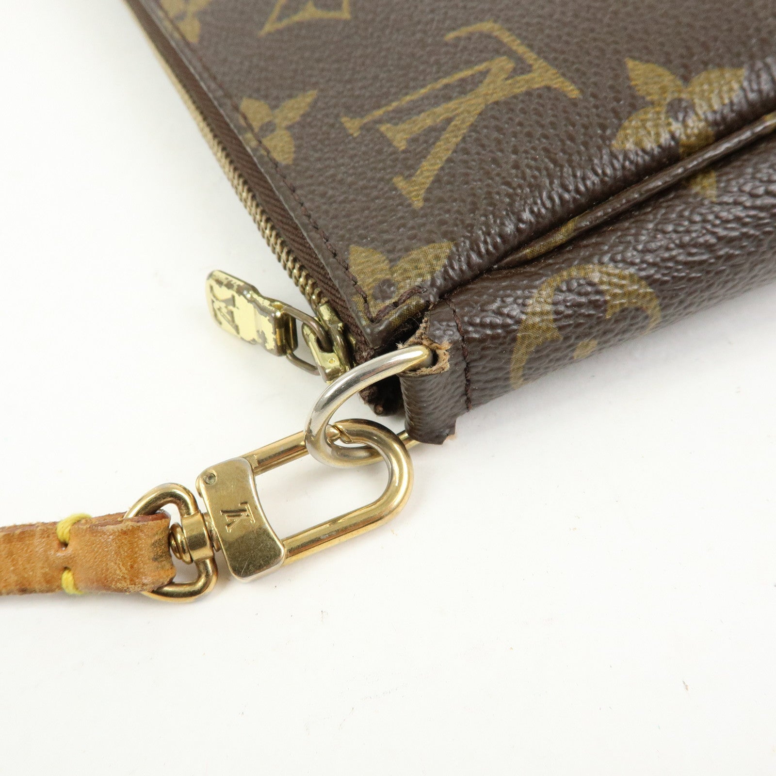 Louis Vuitton Monogram Pochette Accessoires Pouch Hand Bag M51980