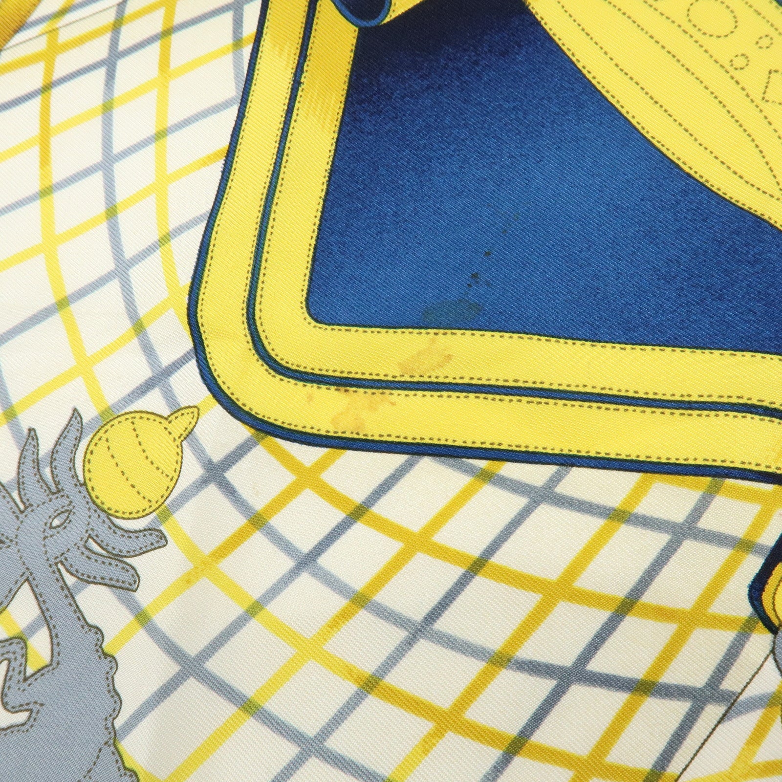 HERMES Carre 90 Silk 100% Scarf GRANDE TENUE Gold Navy Red