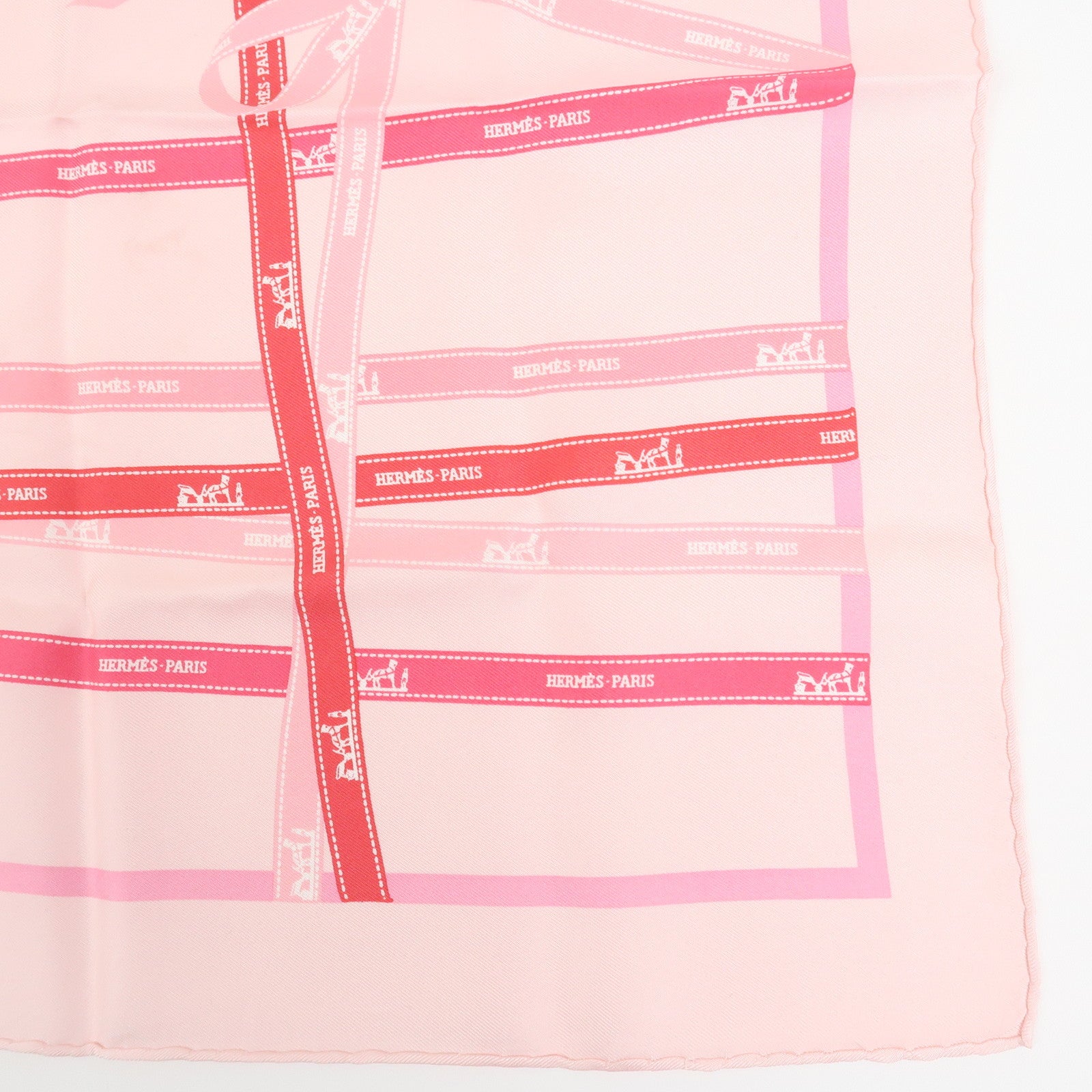 HERMES Carre 45 Silk 100% Scarf Bolduc au Carre Pink