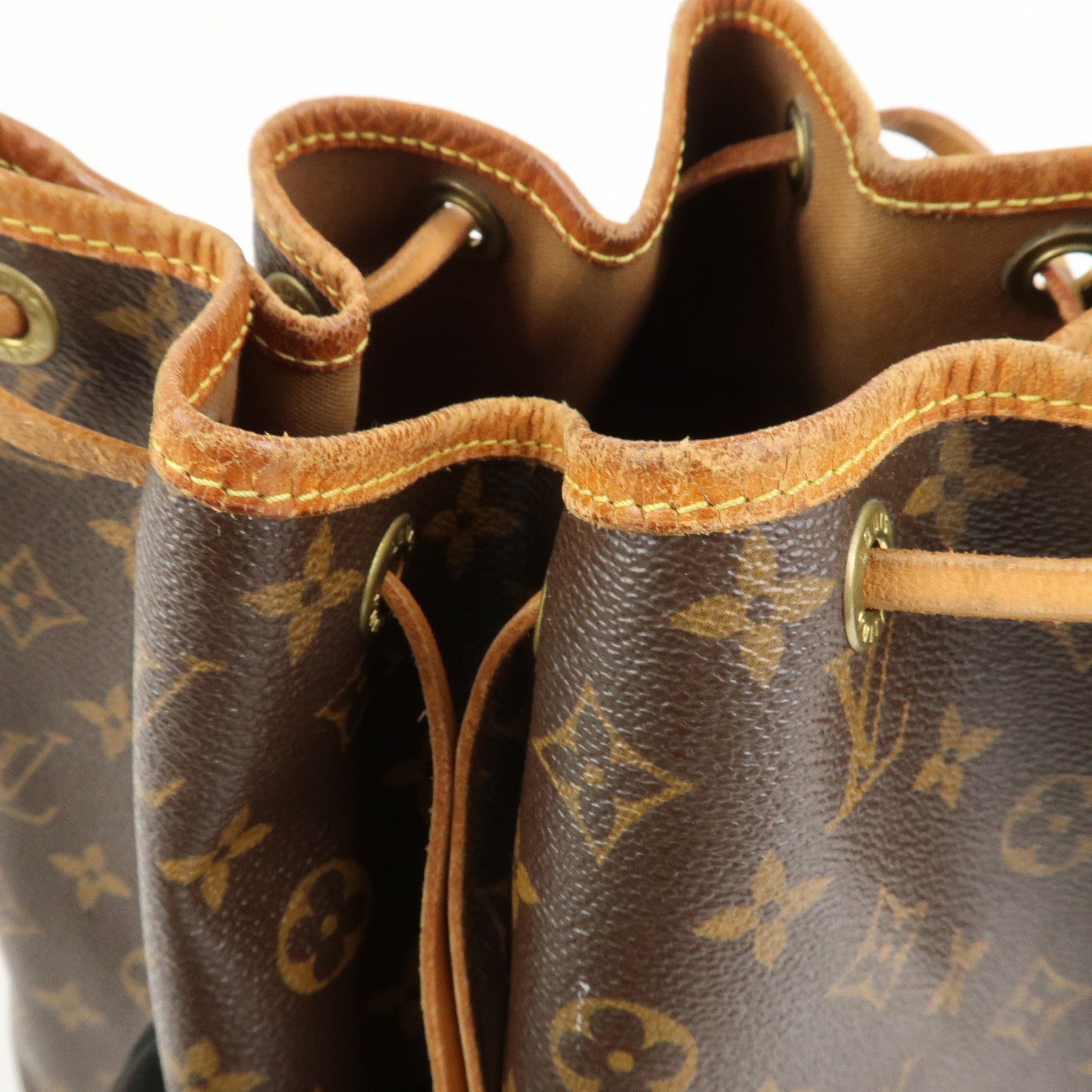 Louis Vuitton Monogram Petit Noe Shoulder Bag Brown M42226
