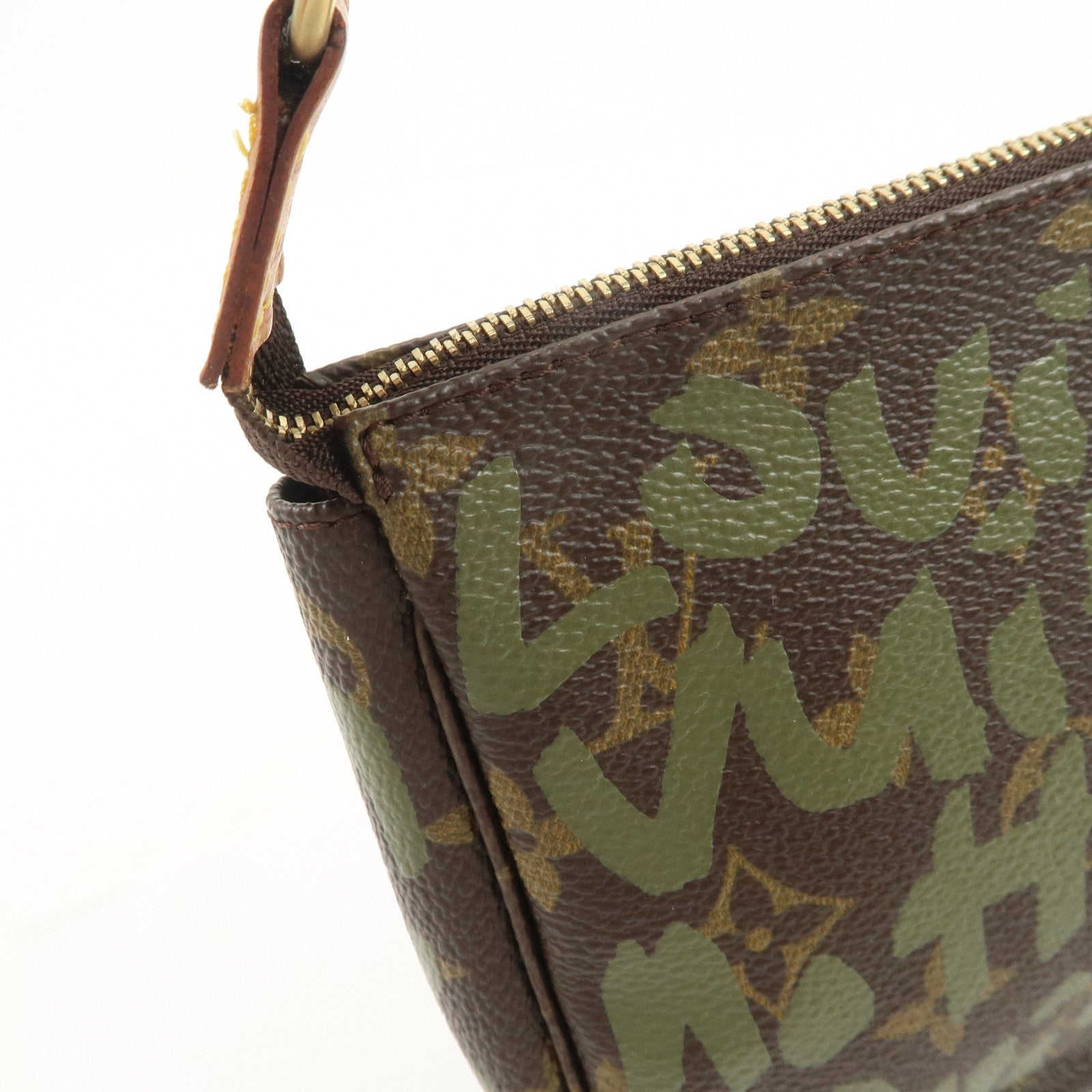 Louis Vuitton Monogram Graffiti Pochette Accessoires HandBag M92191