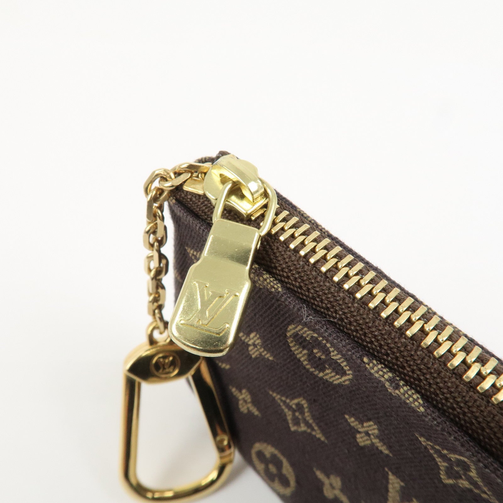 Louis Vuitton Monogram Mini Lin Pochette Cles Coin Case M95230