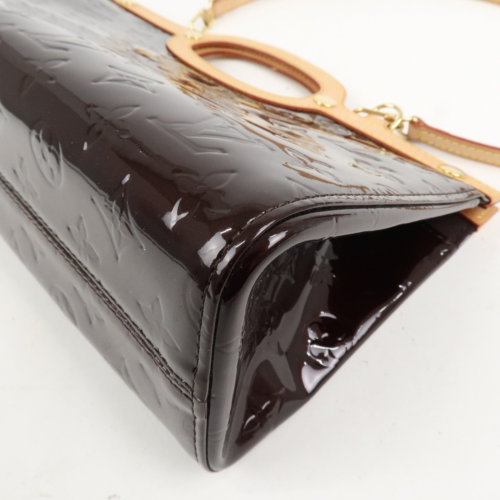 Louis Vuitton Monogram Vernis Roxbury Drive Bag Amarante M91995