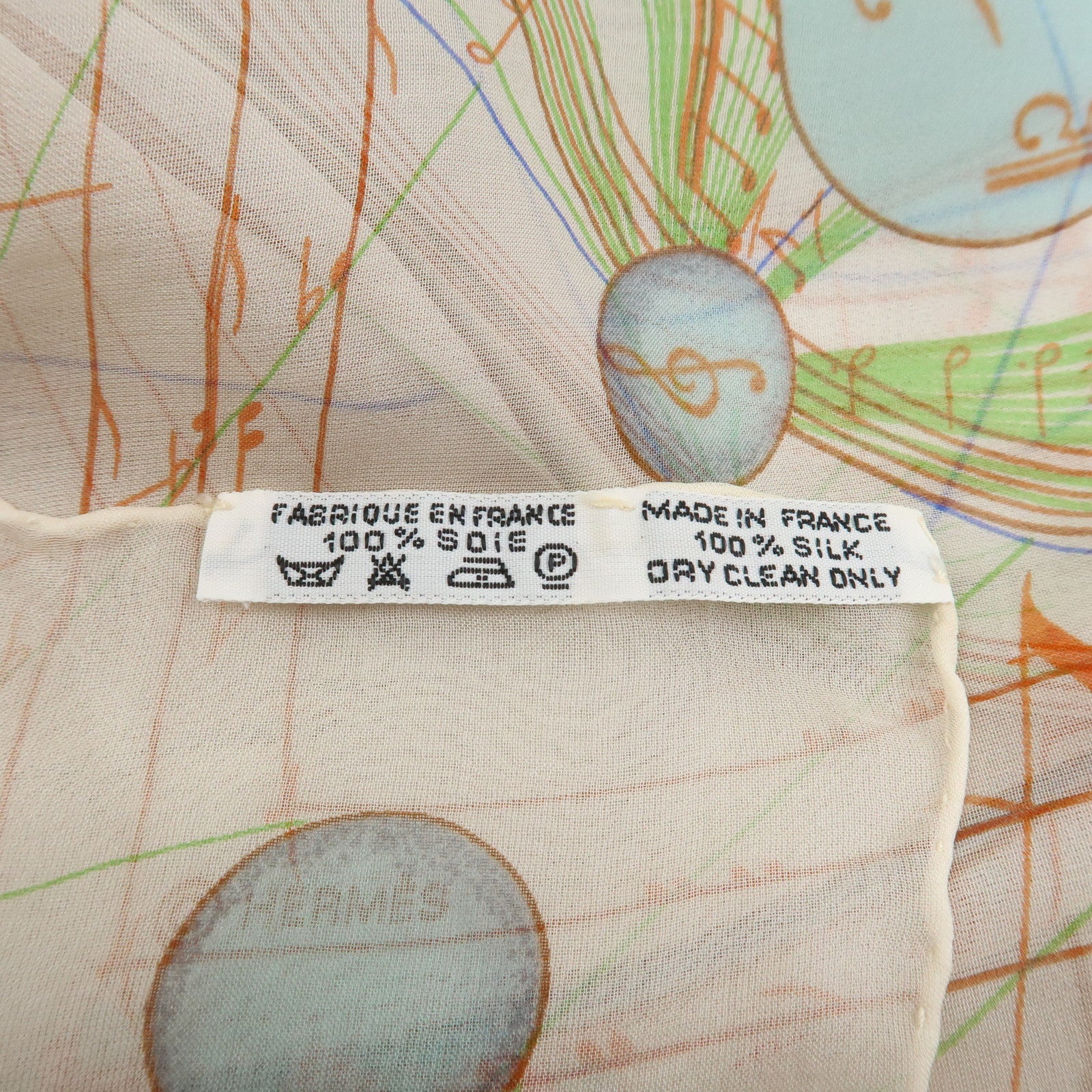 HERMES Carre 90 Silk 100% La Musique des Spheres Scarf Ivory