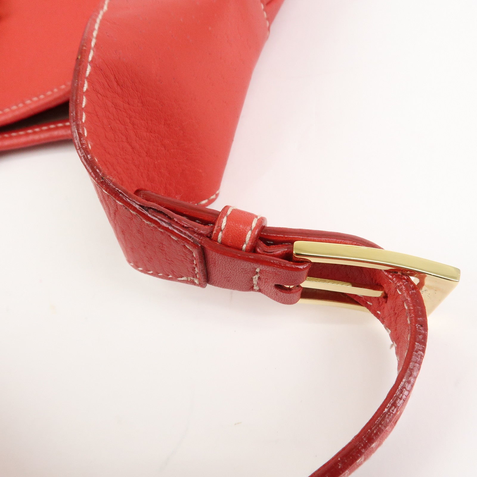 Ferragamo Gancini Leather Shoulder Bag Red