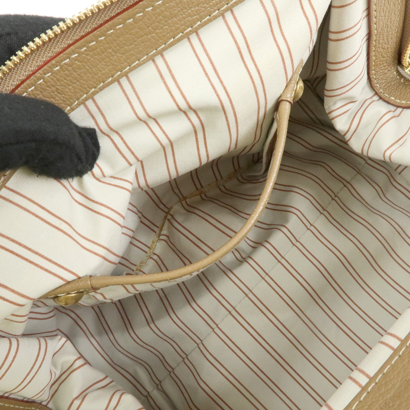 Louis Vuitton Toile Trianon Sac de Nuit MM Canvas Hand Bag M48826