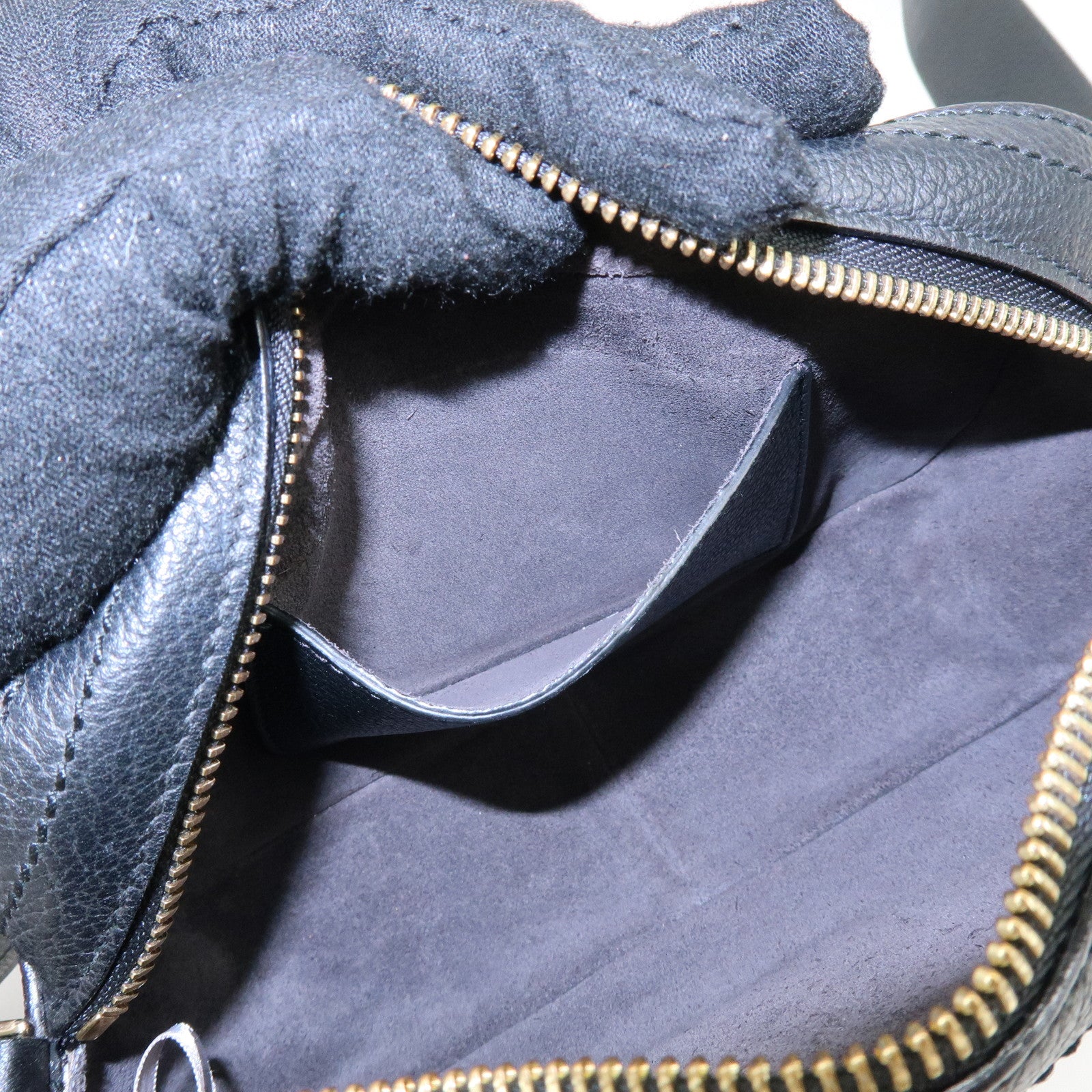 JIMMY CHOO VARENNE Leather Shoulder Bag Crossbody Bag Black