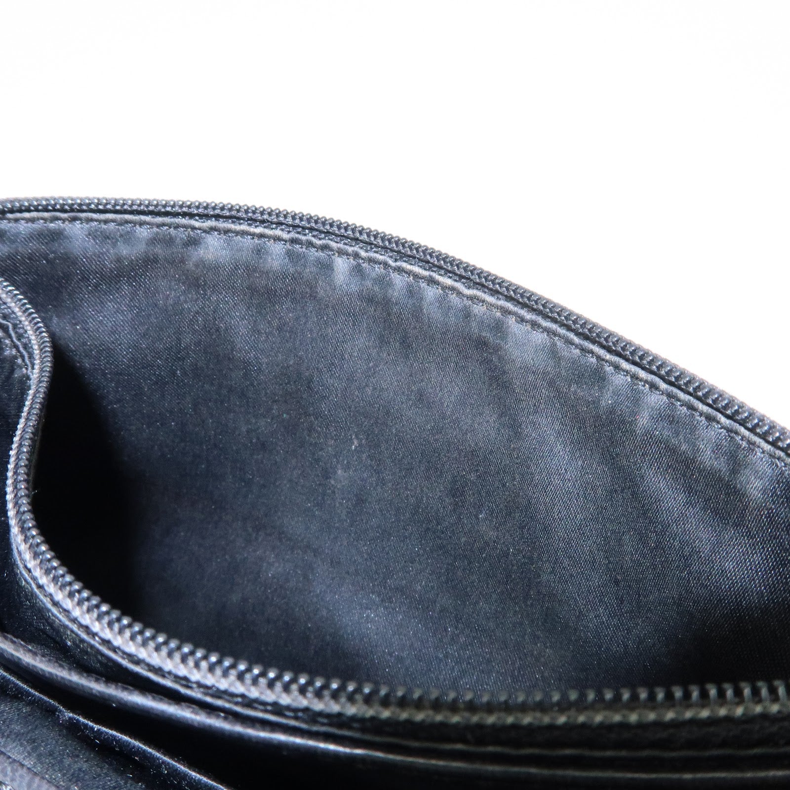 Chanel New Travel Line Nylon Jacquard Leather Chain Wallet Black A15772 Used