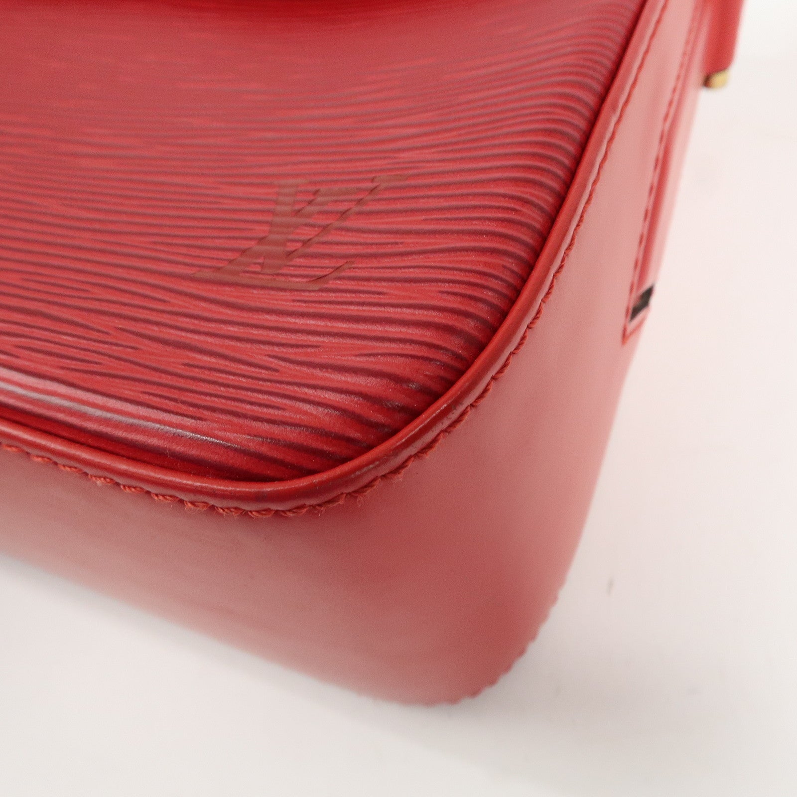 Louis Vuitton Epi Leather Buci Shoulder Bag Castilian Red M52207 Used