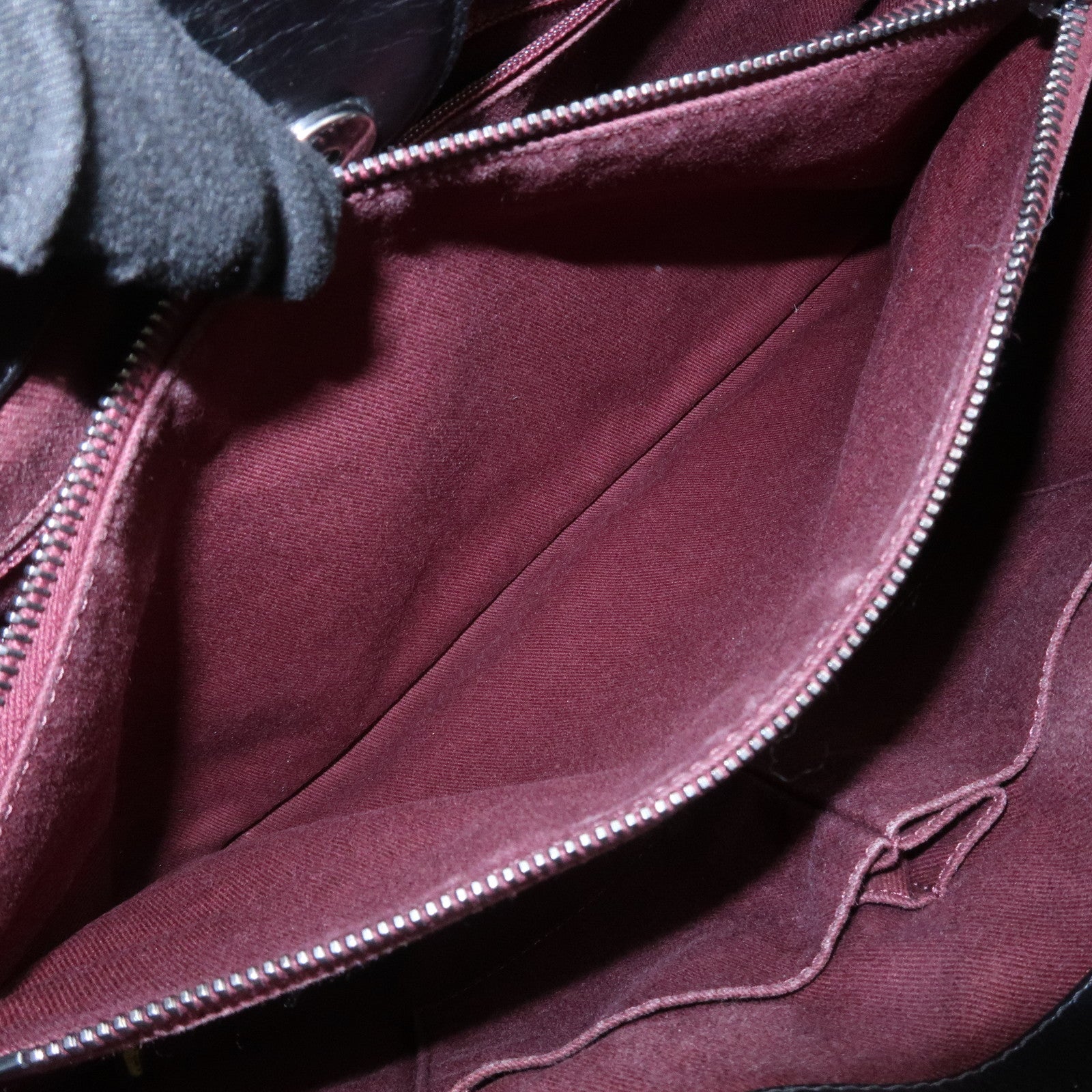 CHANEL Matelasse Calf Leather Chain Tote Bag Black