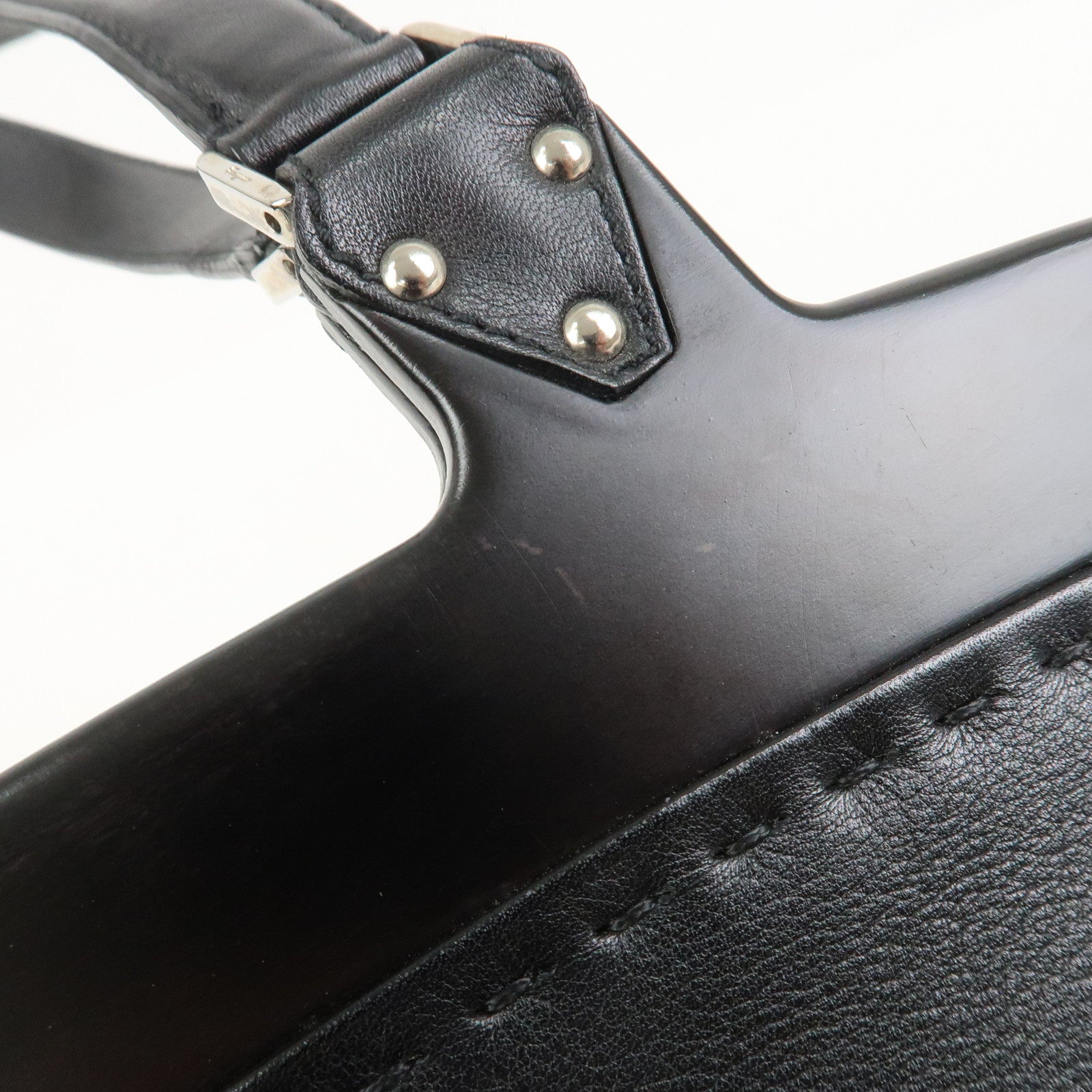 Ferragamo Gancini Leather Wood Shoulder Bag Hand Bag Black