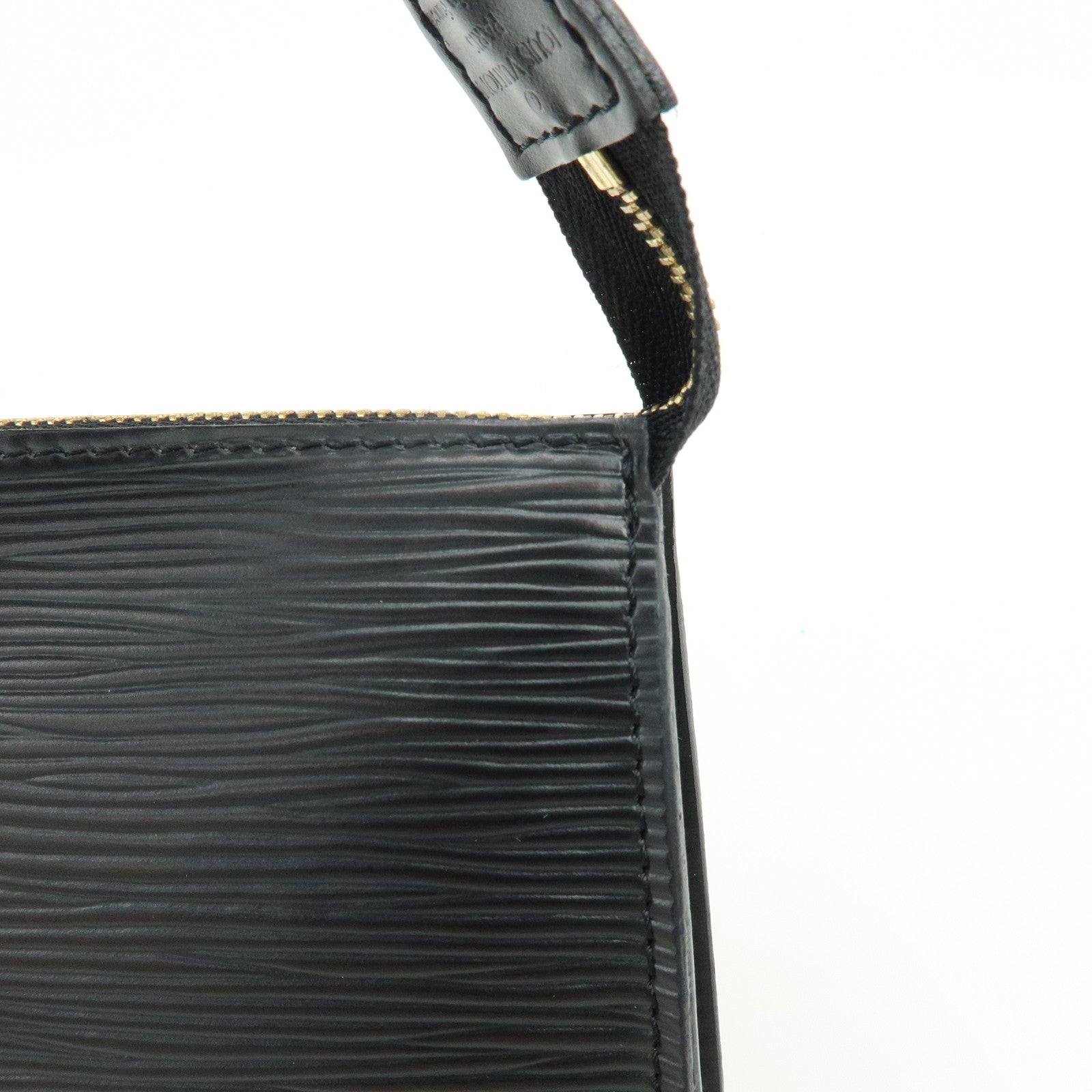 Louis Vuitton Epi Pochette Accessoires Clutch Bag Noir M52942