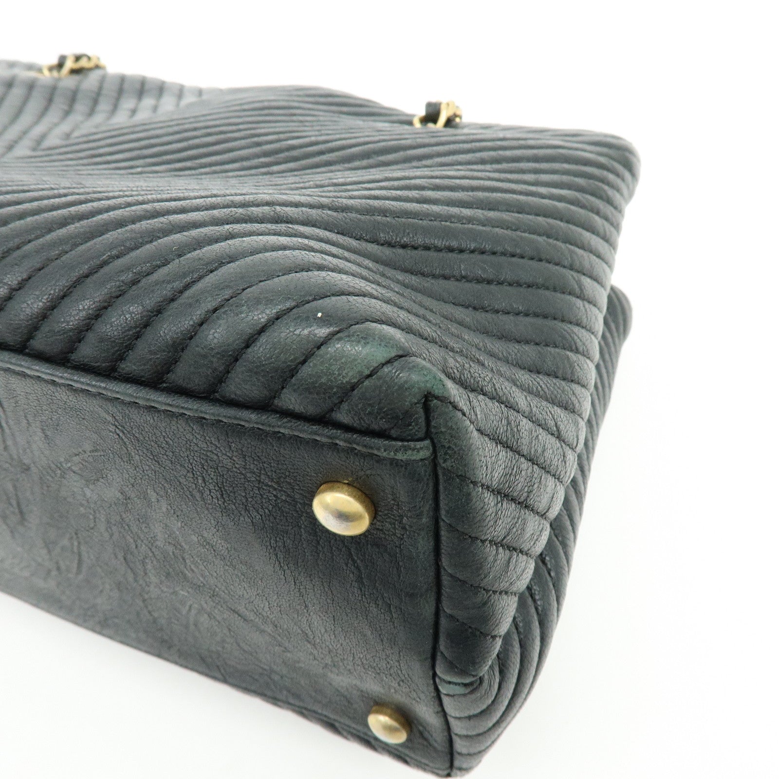 CHANEL Chevron Calf Leather Shoulder Bag Tote Bag Black