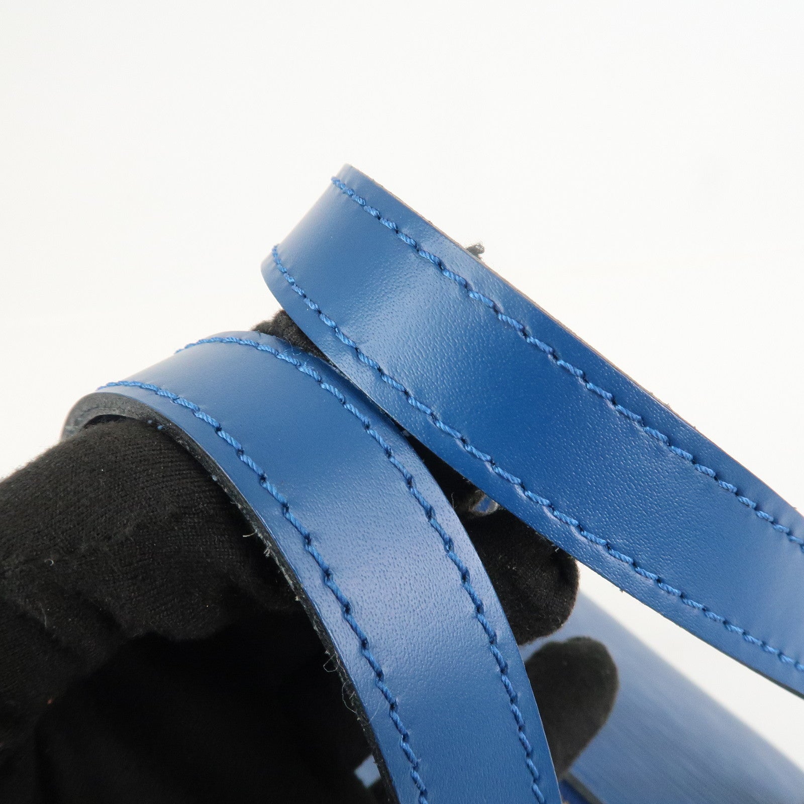 Louis Vuitton Epi Soufflot Shoulder Bag Hand Bag Toledo Blue M52225