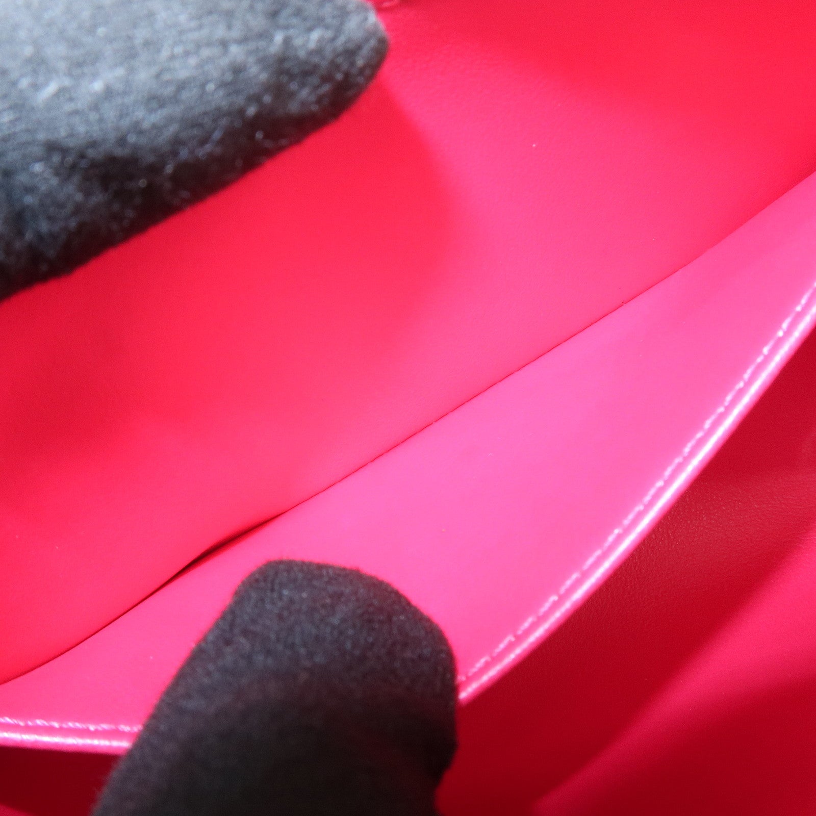 Louis Vuitton Monogram Vernis Trousse Cosmetic Pouch Red M93647