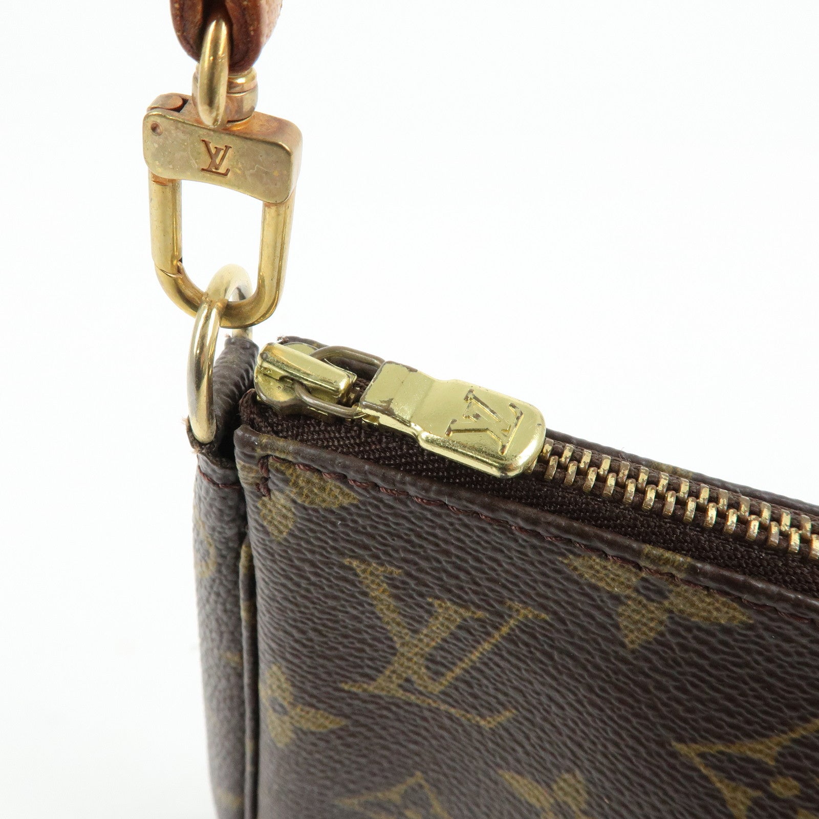 Louis Vuitton Monogram Pochette Accessoires Pouch Hand Bag M51980