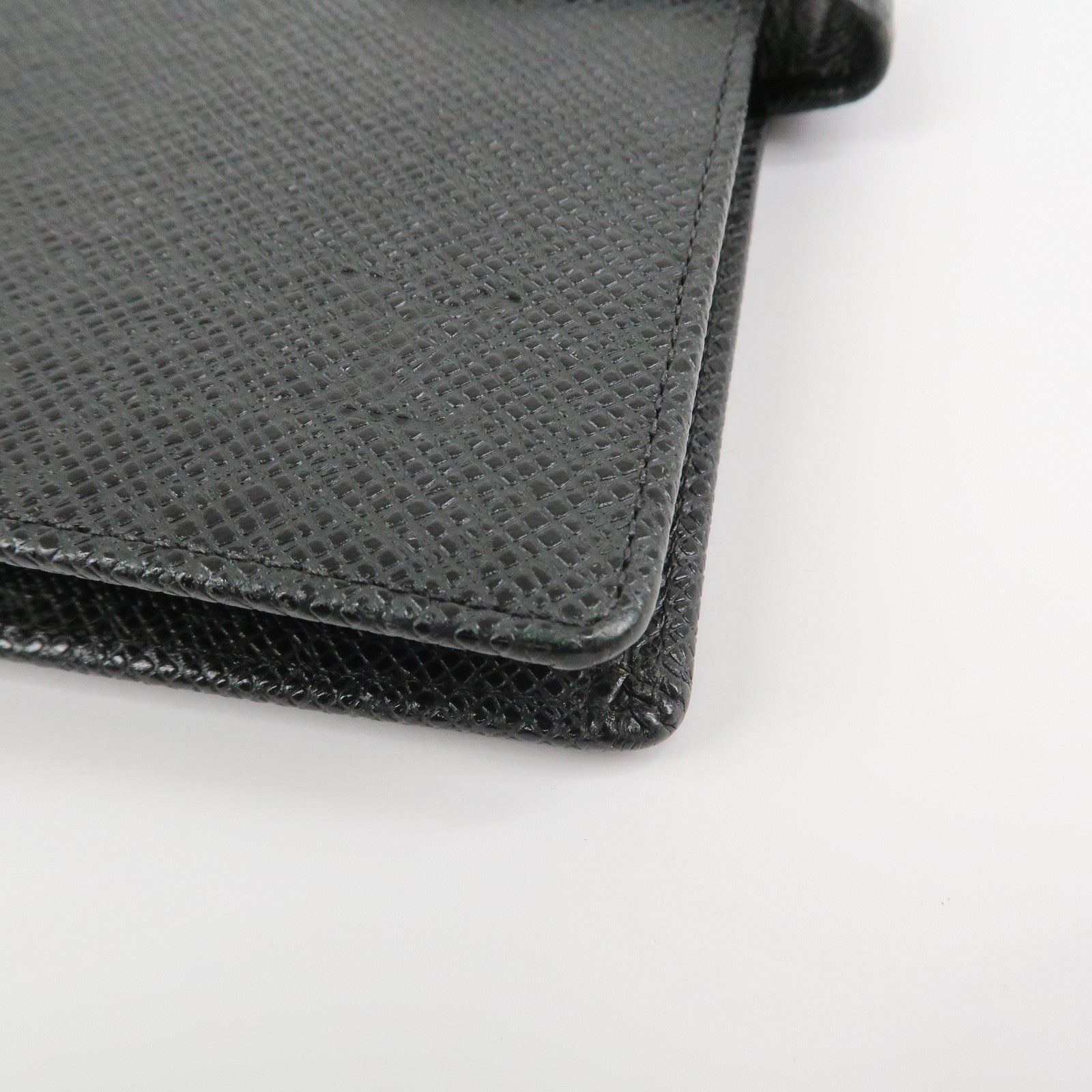 Louis Vuitton Taiga Leather Agenda MM Planner Cover Ardoise R20222