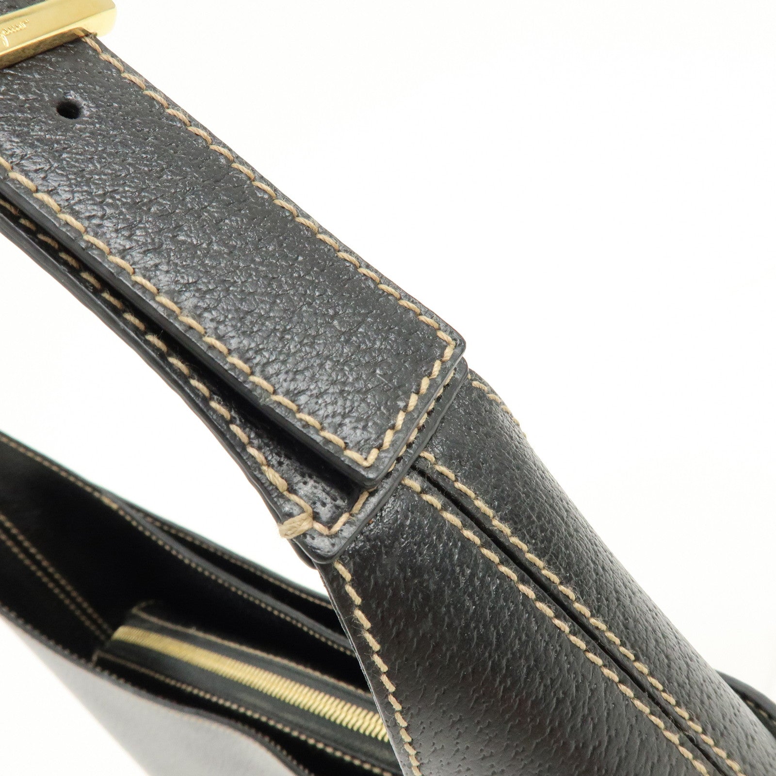 Ferragamo Gancini Leather Shoulder Bag Hand Bag Black
