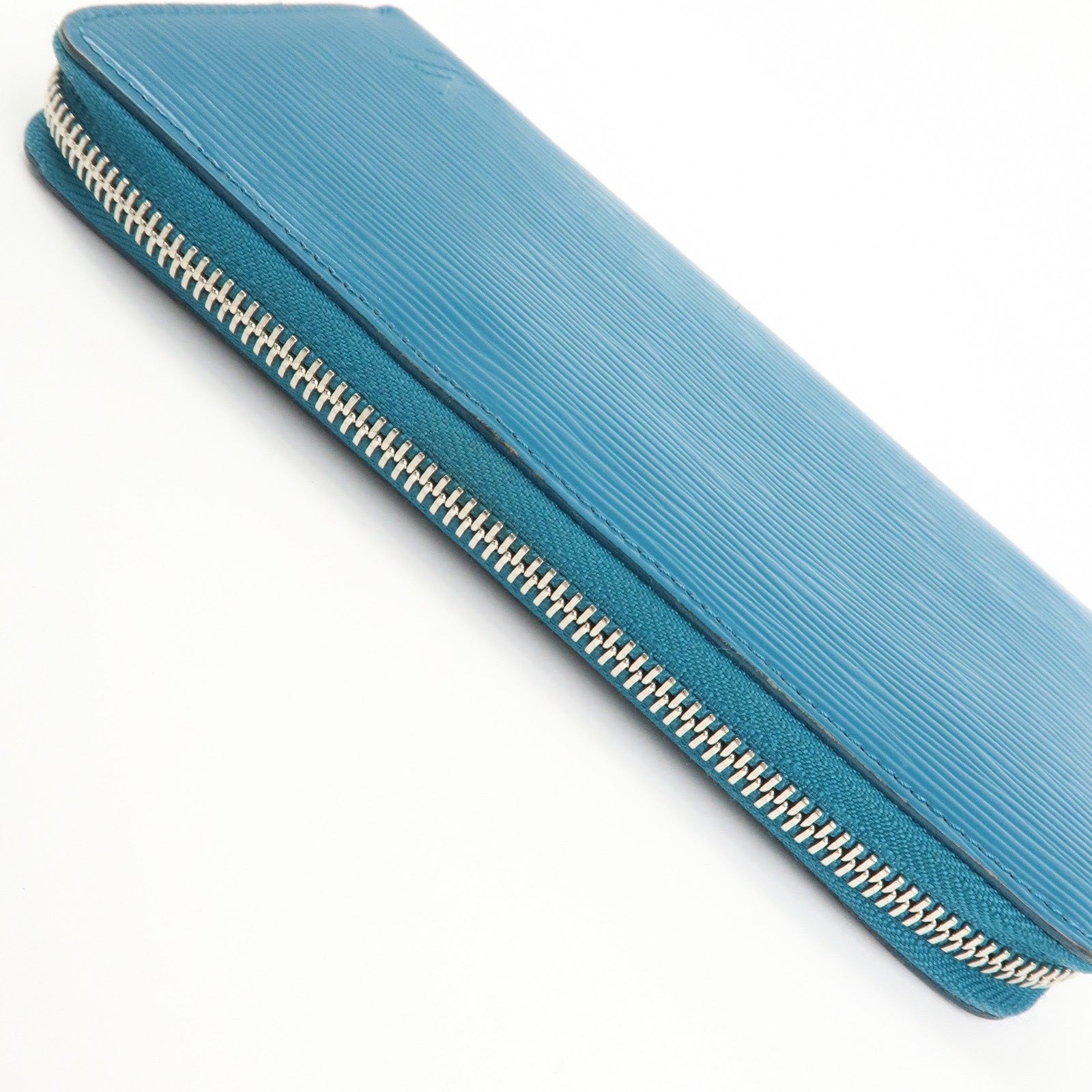 Louis Vuitton Epi Leather Zippy Long Wallet Cyan Blue M60311