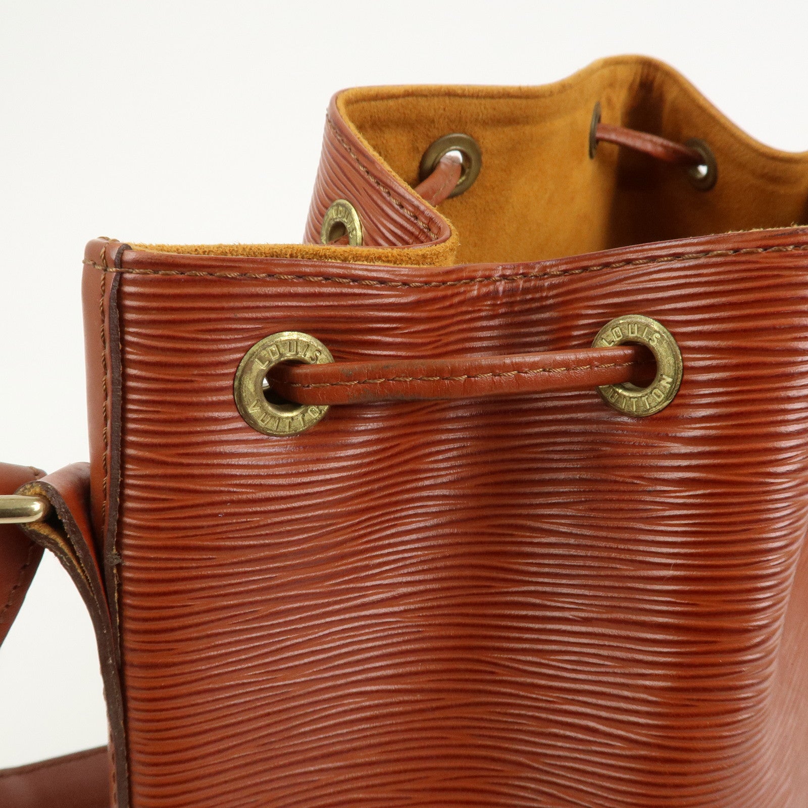Louis Vuitton Epi Leather Petit Noe Shoulder Bag Kenya Brown M44103