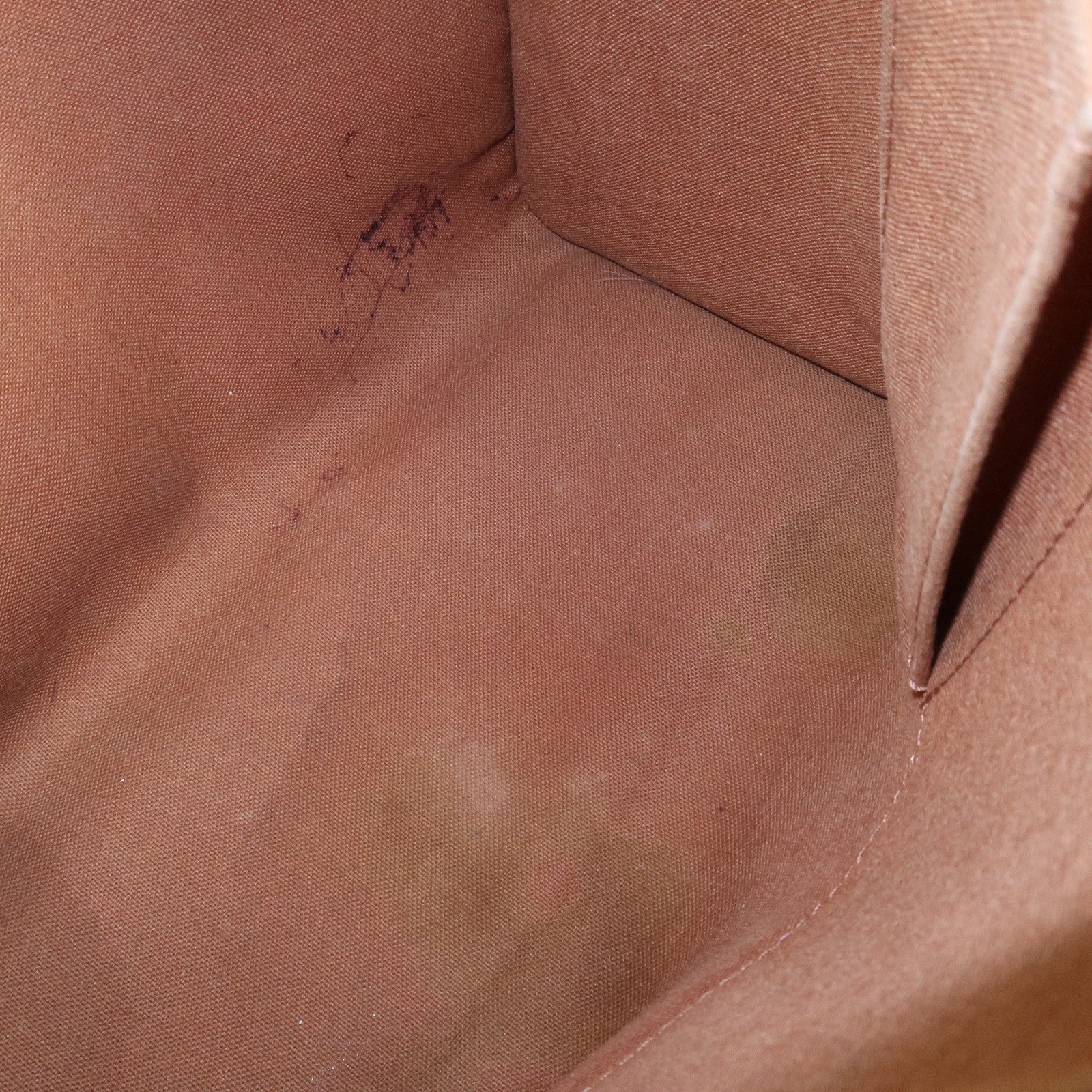 Louis Vuitton Monogram Popincourt Haut Shoulder Bag Brown M40007