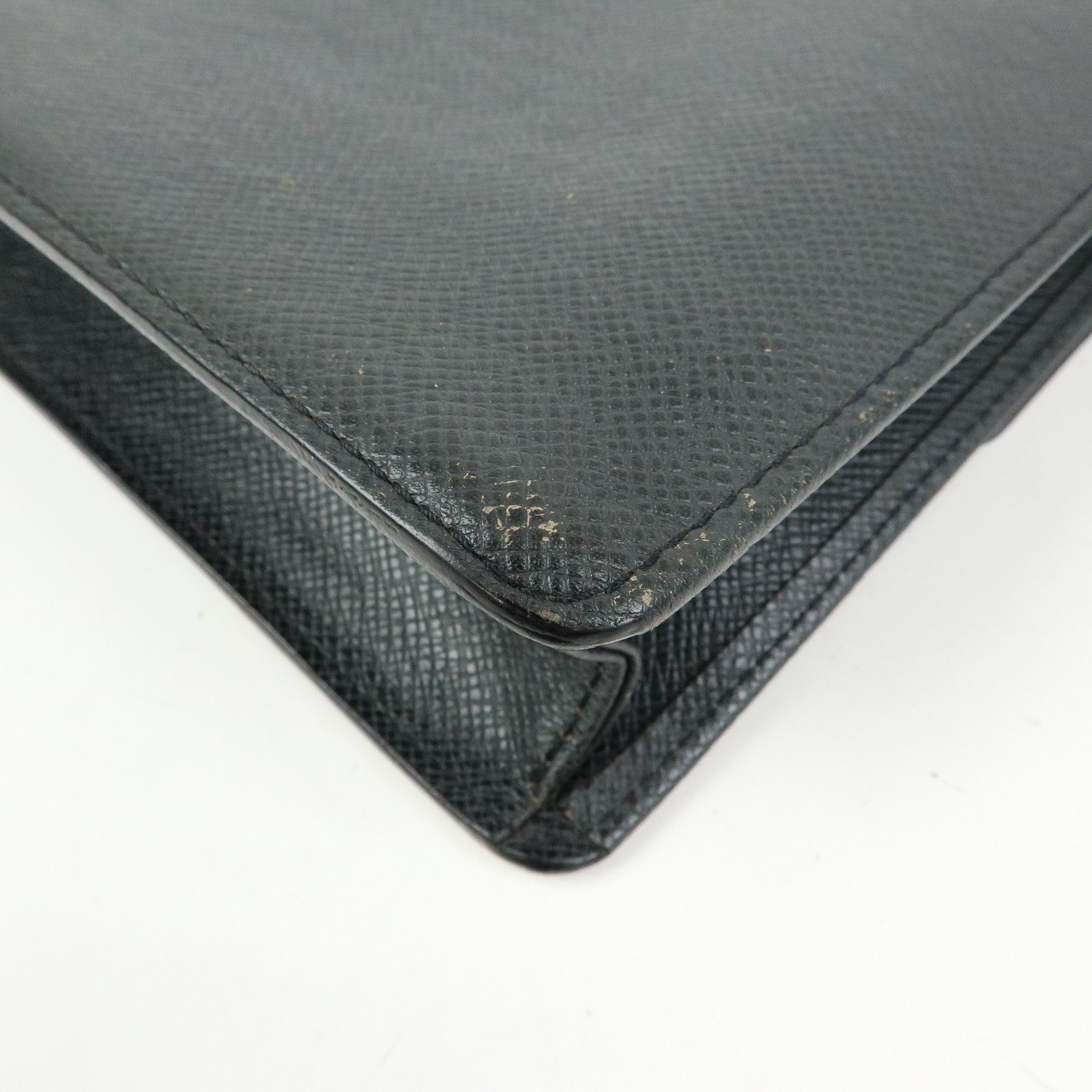 Louis Vuitton Taiga Leather Selenga Clutch Bag Ardoise M30782