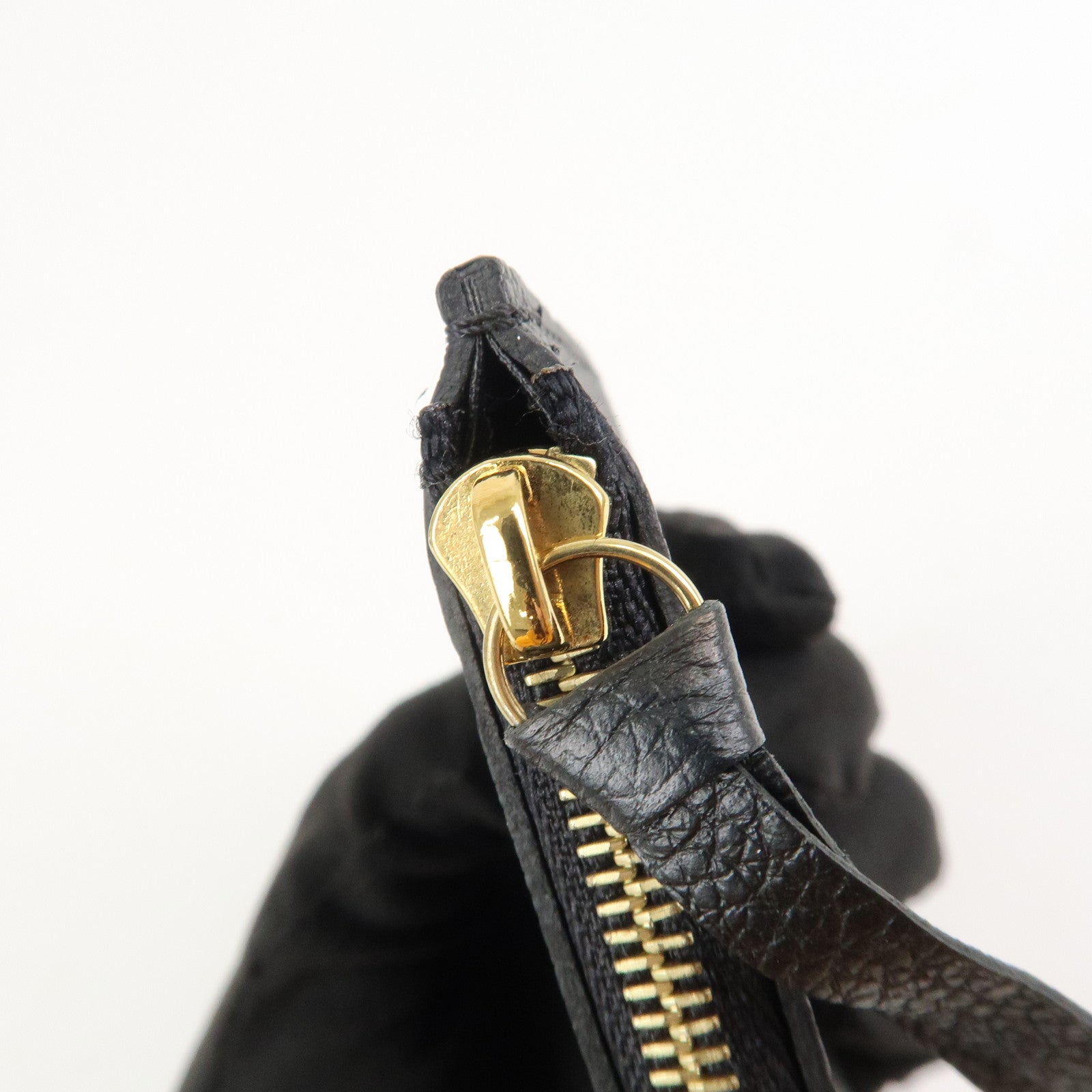 Louis Vuitton Monogram Empreinte Pochette Hand Bag Felicie M64064