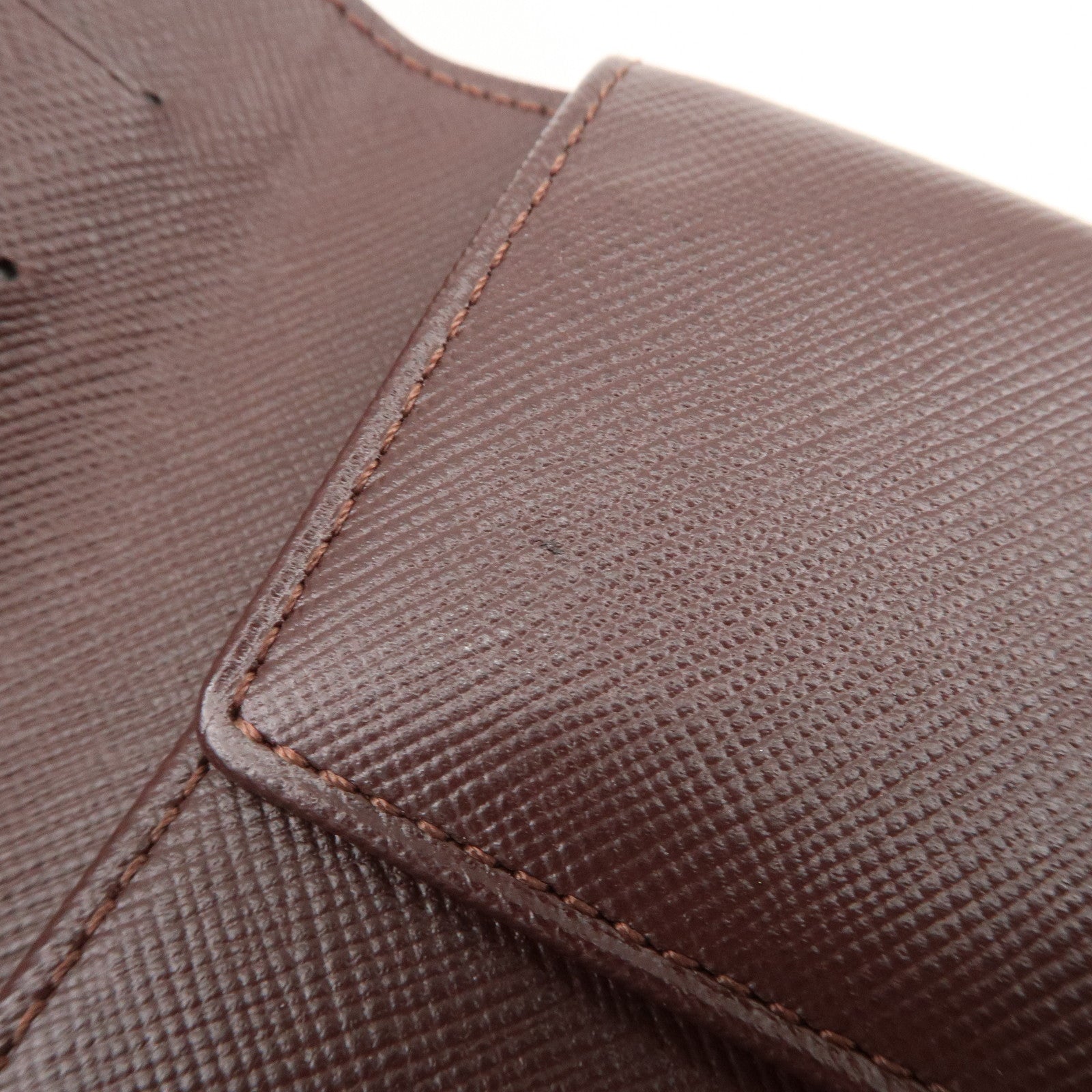 Louis Vuitton Monogram Mini Porte Billets Carte Credit Monnaie