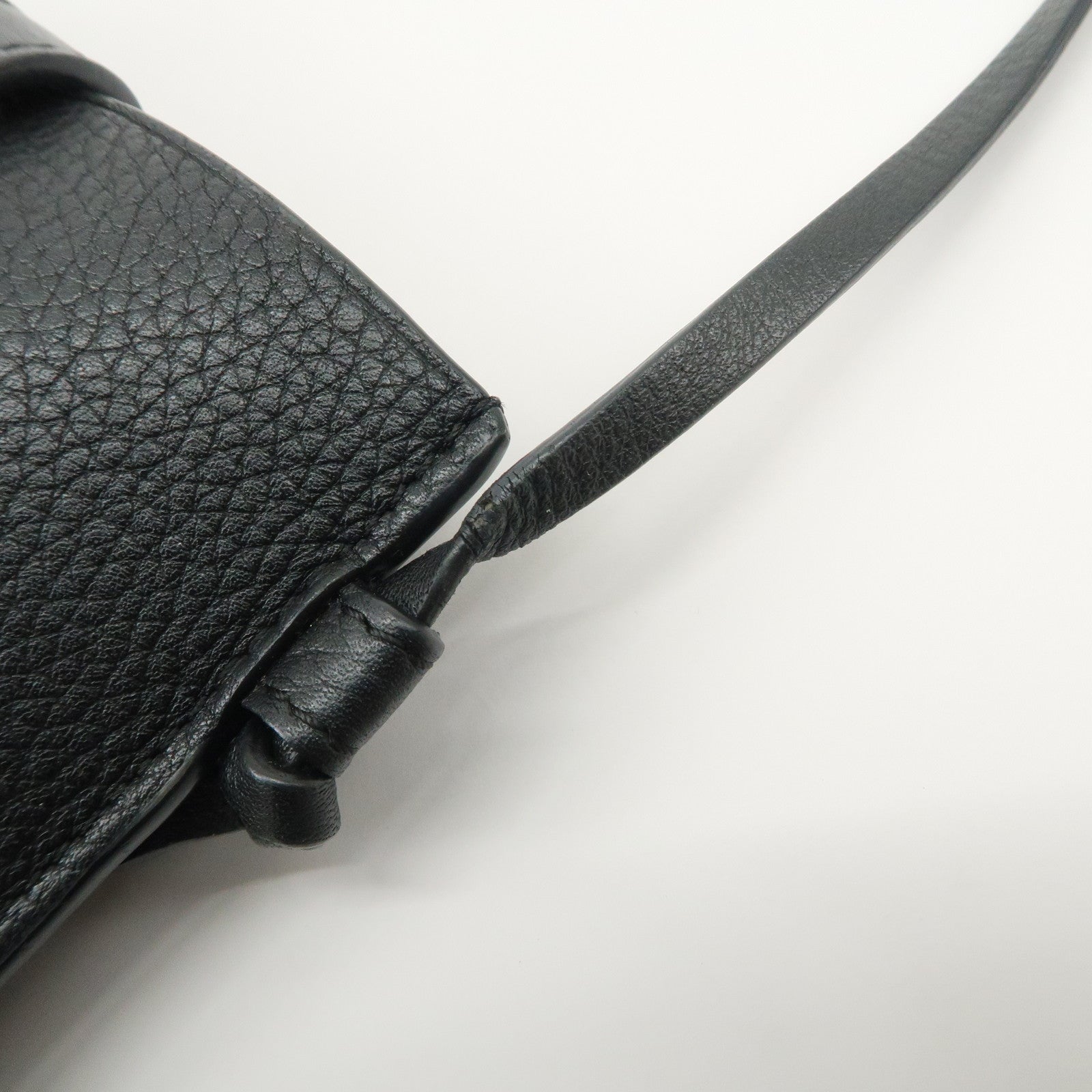 LOEWE Anagram Logo Calf Leather Shoulder Bag Crossbody Bag Black