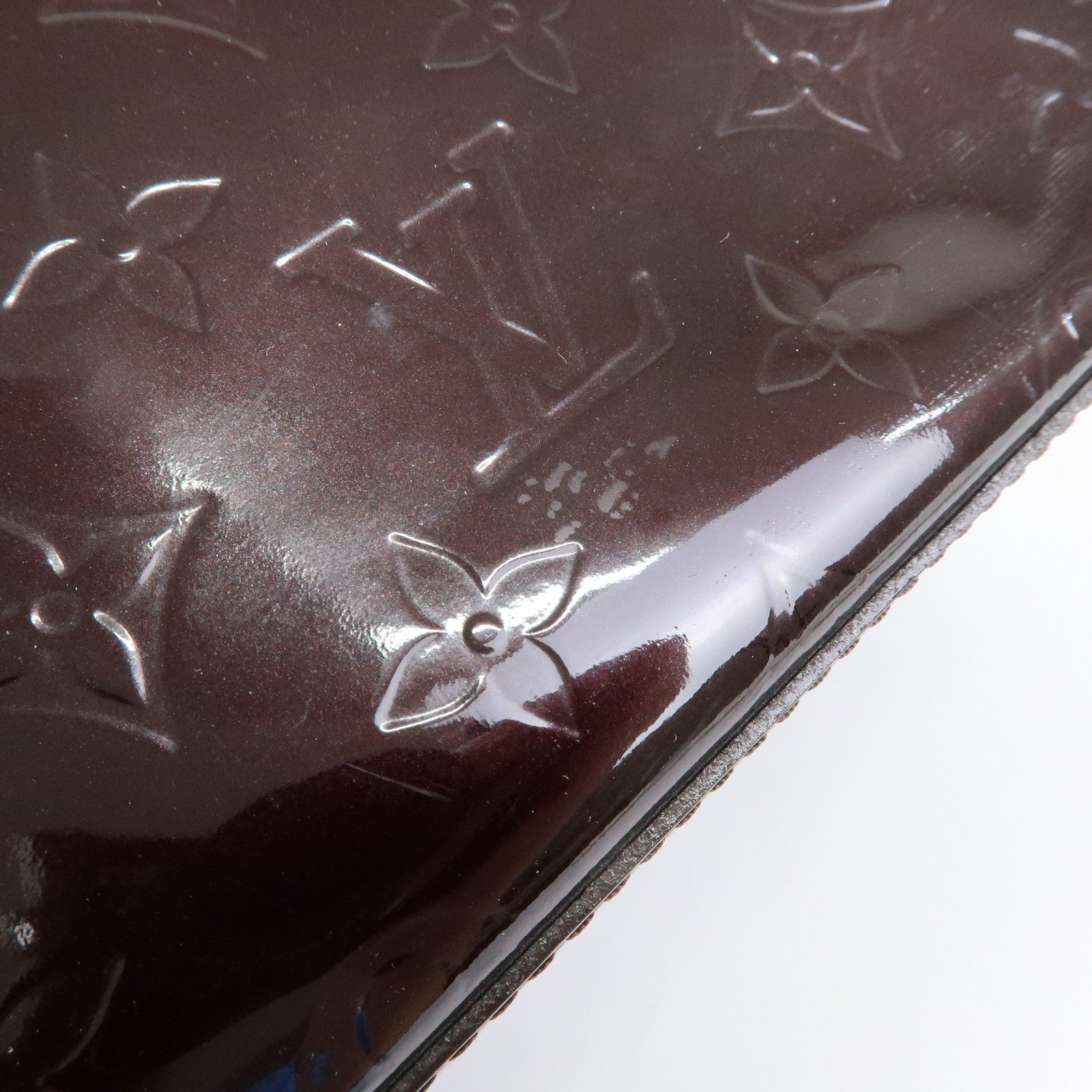 Louis Vuitton Monogram Vernis Leather Wilshire MM Tote Bag Amarante