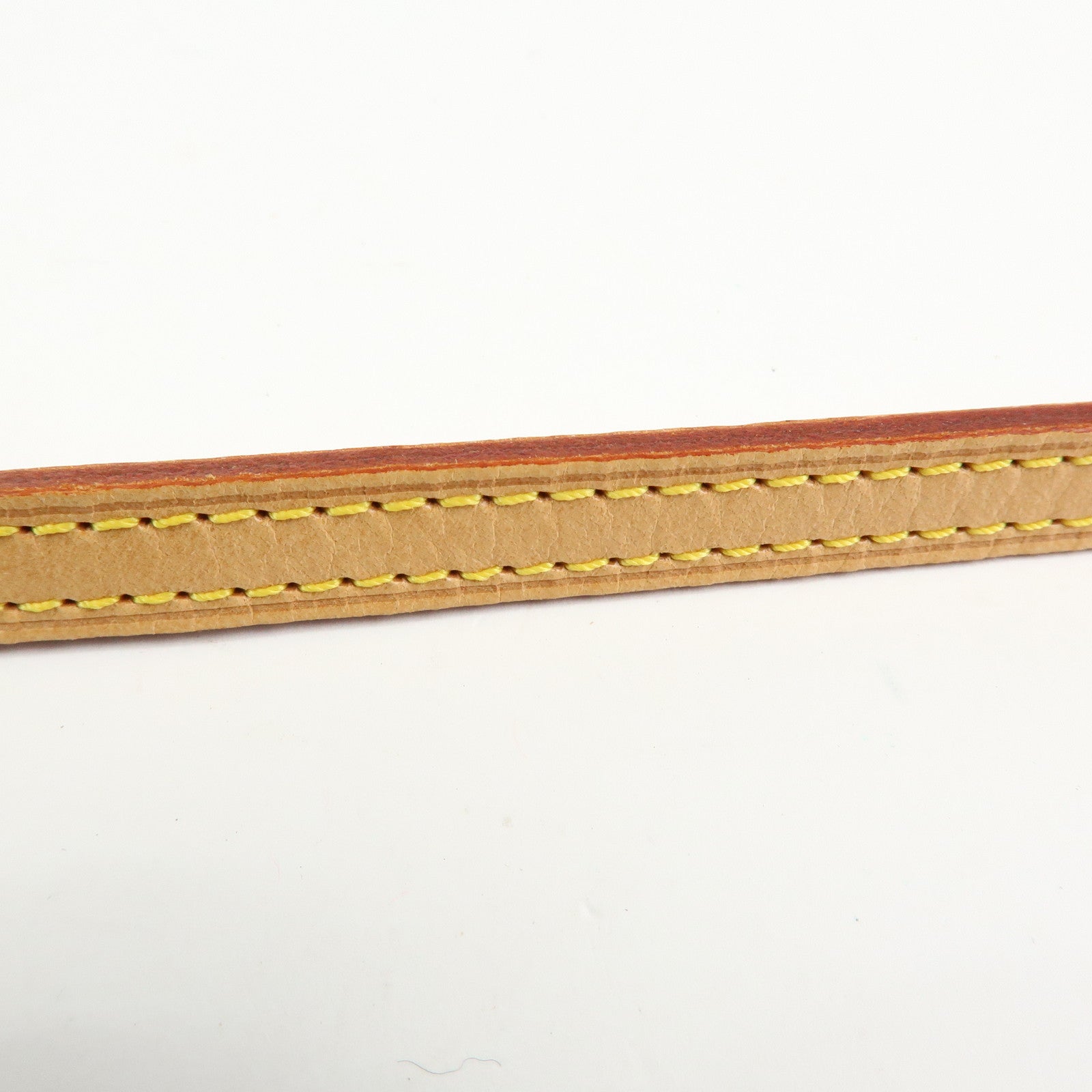 Louis Vuitton Nume Leather Adjustable Shoulder Strap 120cm J52314