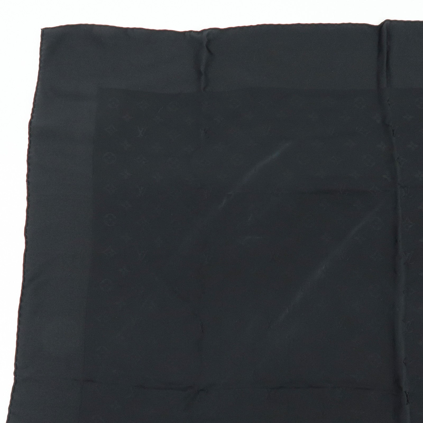 Louis Vuitton Monogram Silk 100% Scarf Shawl Black