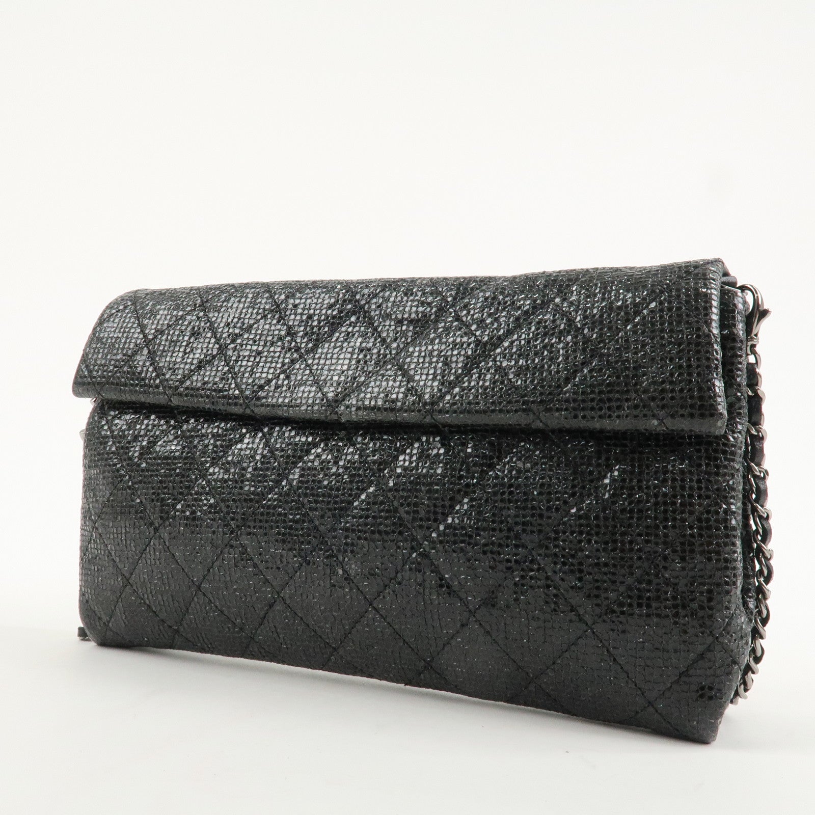 CHANEL Matelasse Leather Chain Shoulder Bag Black Silver Used