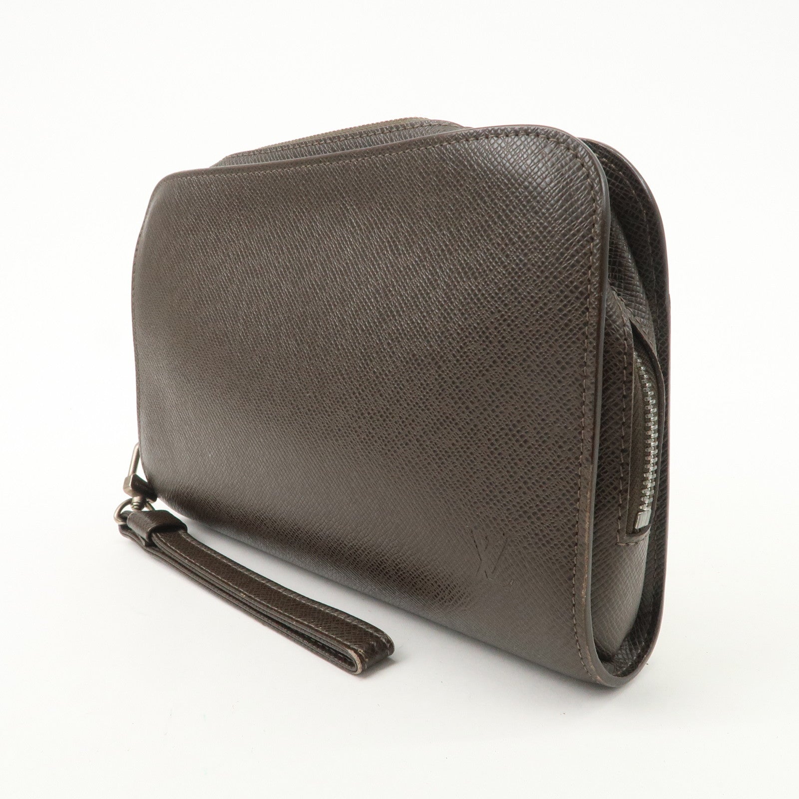 Louis Vuitton Taiga Baikal Clutch Bag Hand Bag Akajou M30186 Used