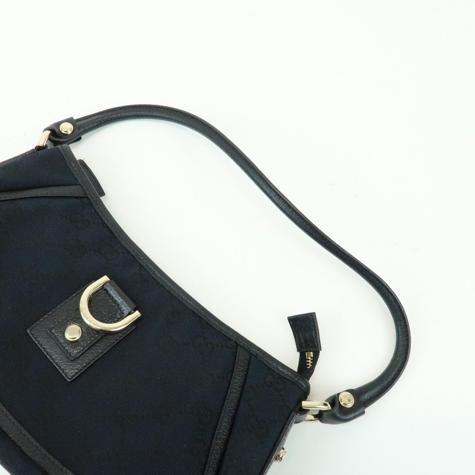 GUCCI Abbey GG Canvas Leather Pouch Shoulder Bag Hand Bag 130939