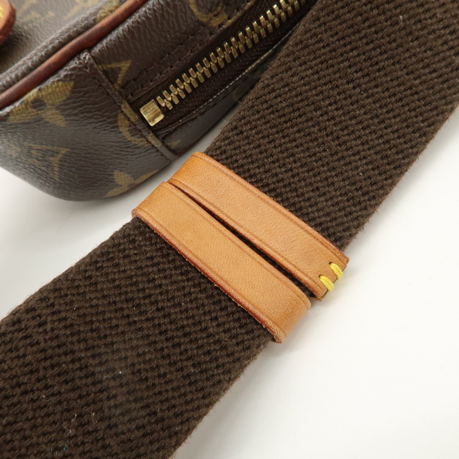 Louis Vuitton Monogram Pochette Gange Cross Body Bag M51870 Used