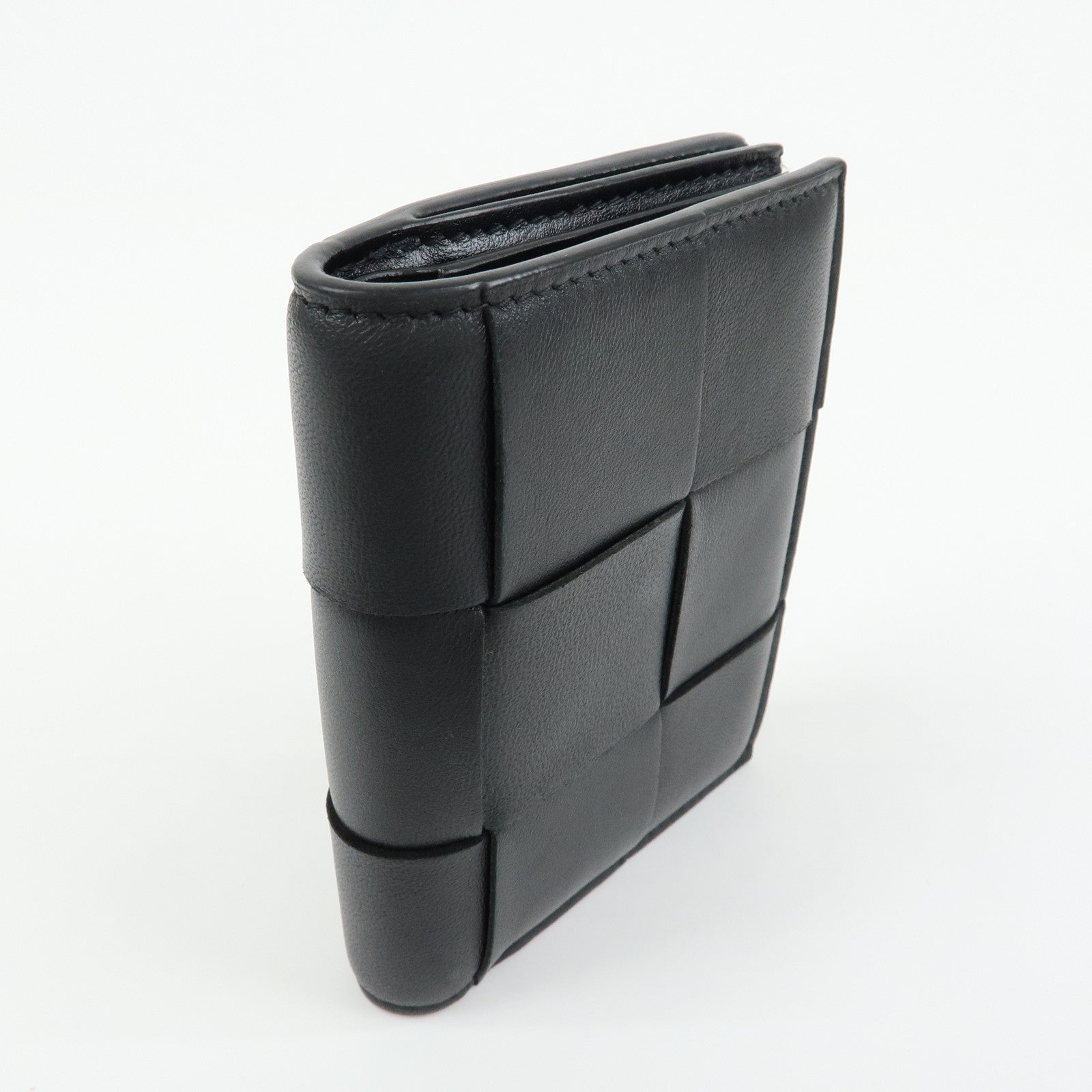 BOTTEGA VENETA Cassette Leather Small Bi-fold Comact Wallet Black