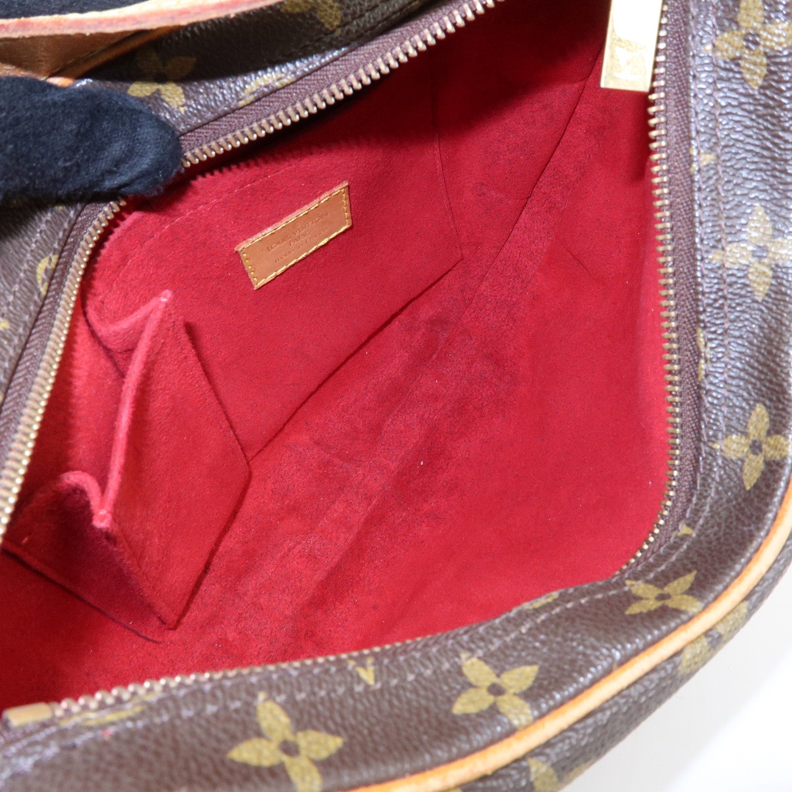 Louis Vuitton Monogram Croissant MM Shoulder Bag Brown M51512