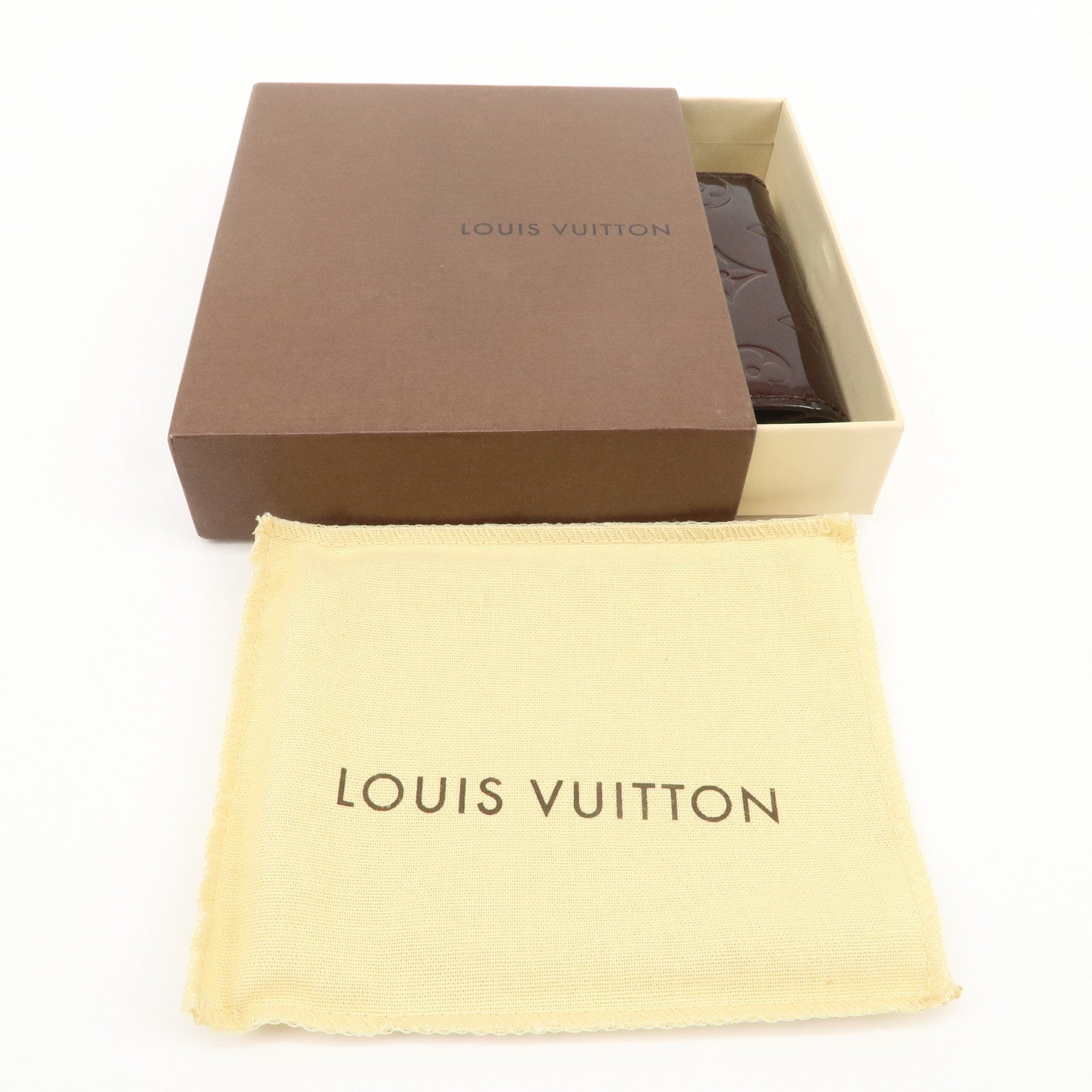 Louis Vuitton Monogram Vernis Leather Ludlow Coin Card Case M93519