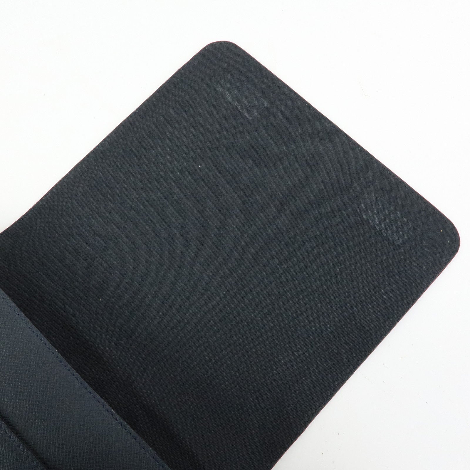 Louis Vuitton Taiga Leather Shoulder Crossbody Bag Boreal M32632