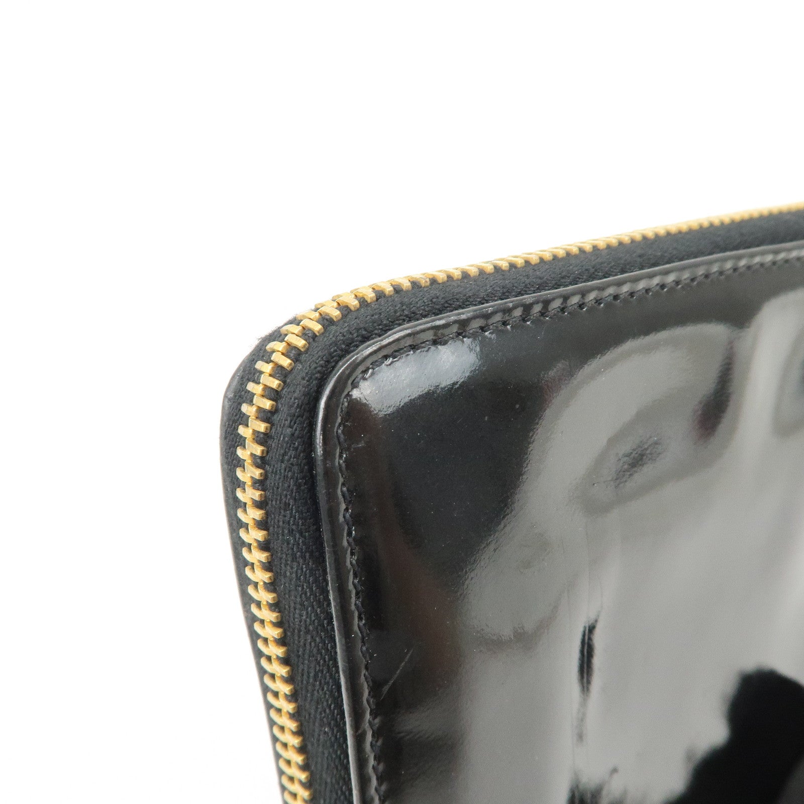 CHANEL Patent Leather Round Zippy Long Wallet Black Used