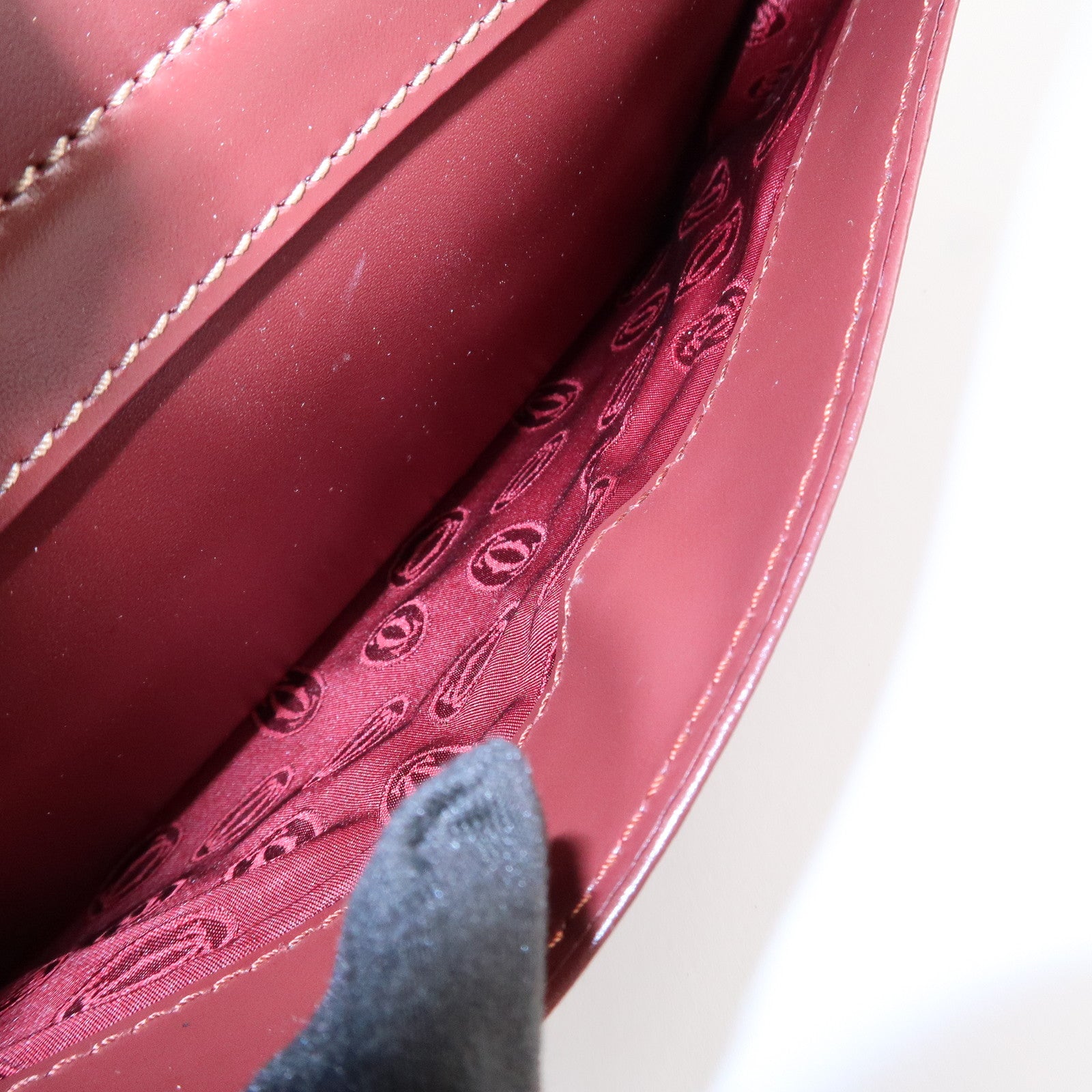 Cartier Must Line Calf Leather Shoulder Bag Burgundy