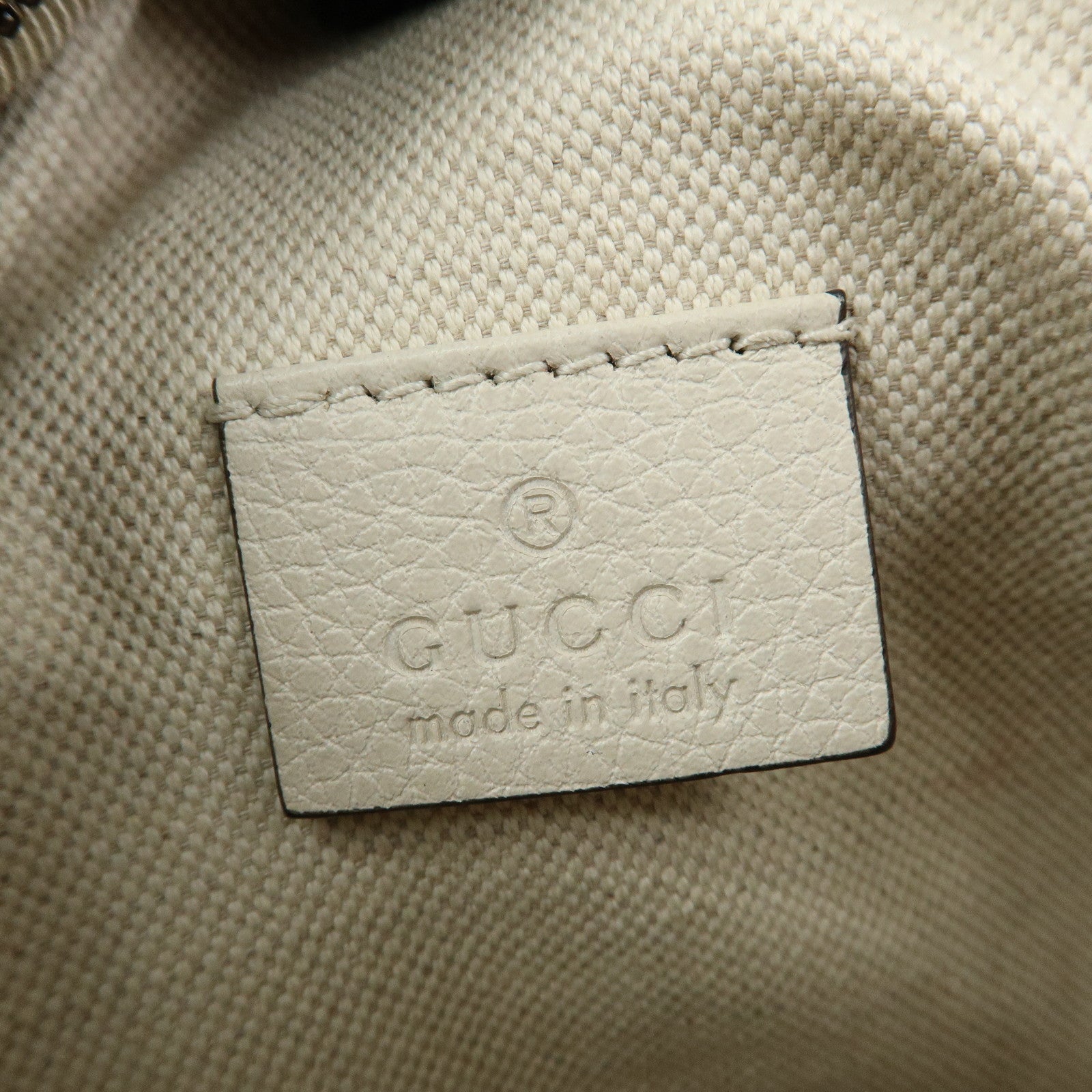 GUCCI Sherry Vintage Logo Leather Waist Pouch Body Bag Ivory 527792