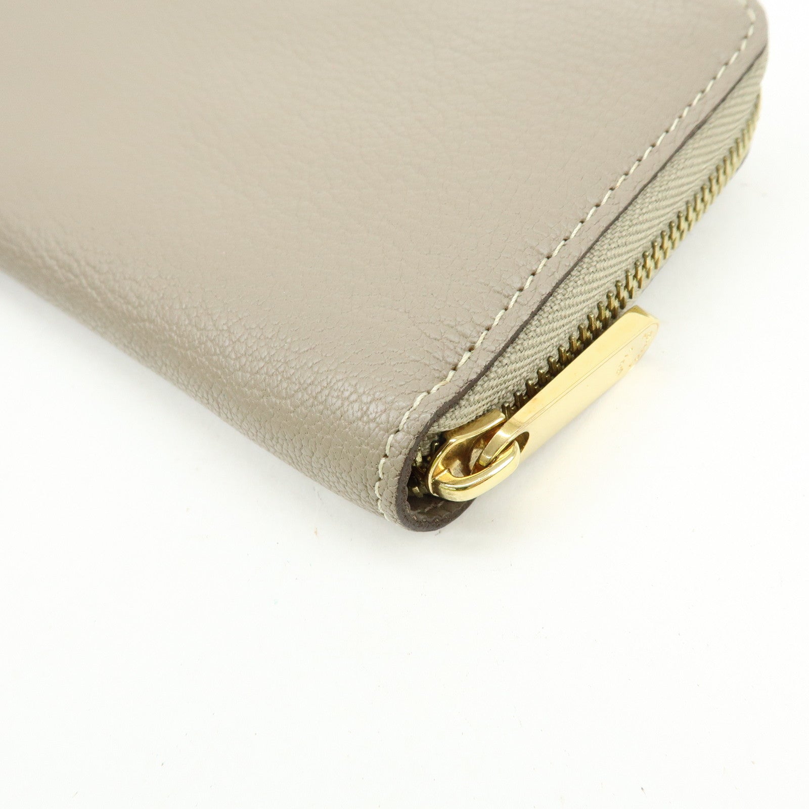 Louis Vuitton Suhali Leather Zippy Long Wallet Vérone M93028