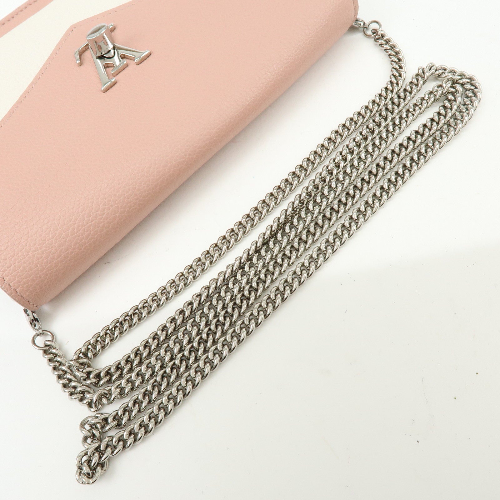 Louis Vuitton Pochette Lockme Leather Chain Shoulder Bag M63980