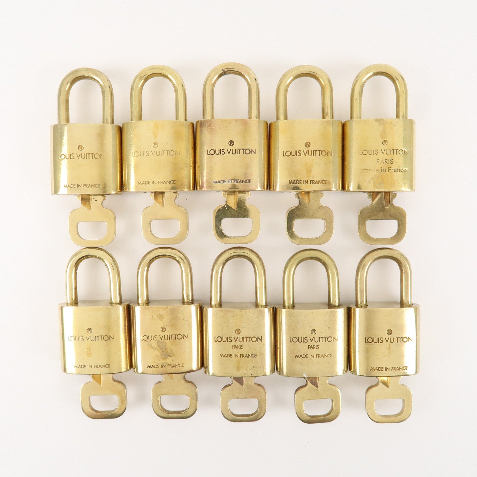 Louis Vuitton Set of 10 Lock & Key Cadena Key Lock Used