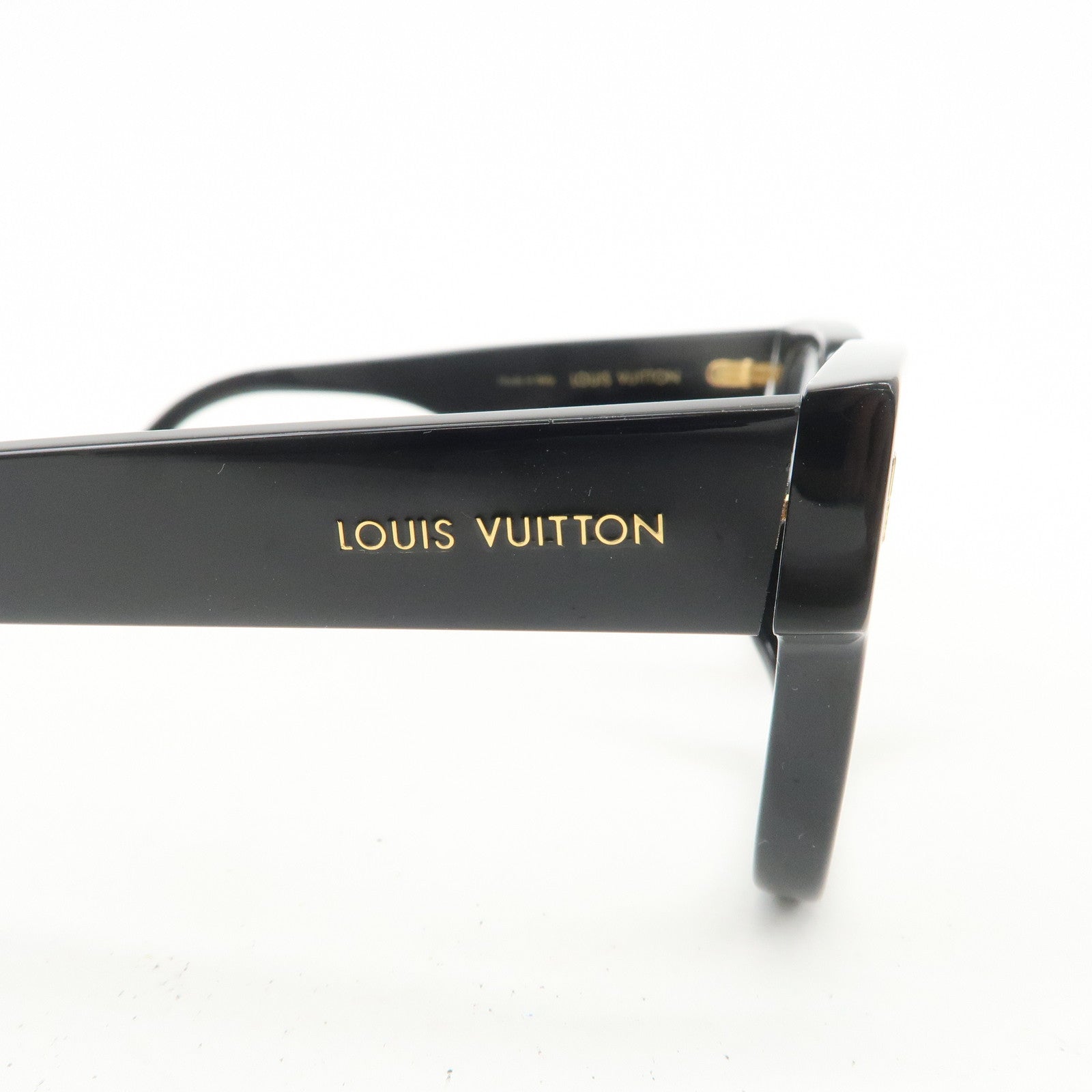 Louis Vuitton Plastic Fashion Glasses Black Frame 53□22 145